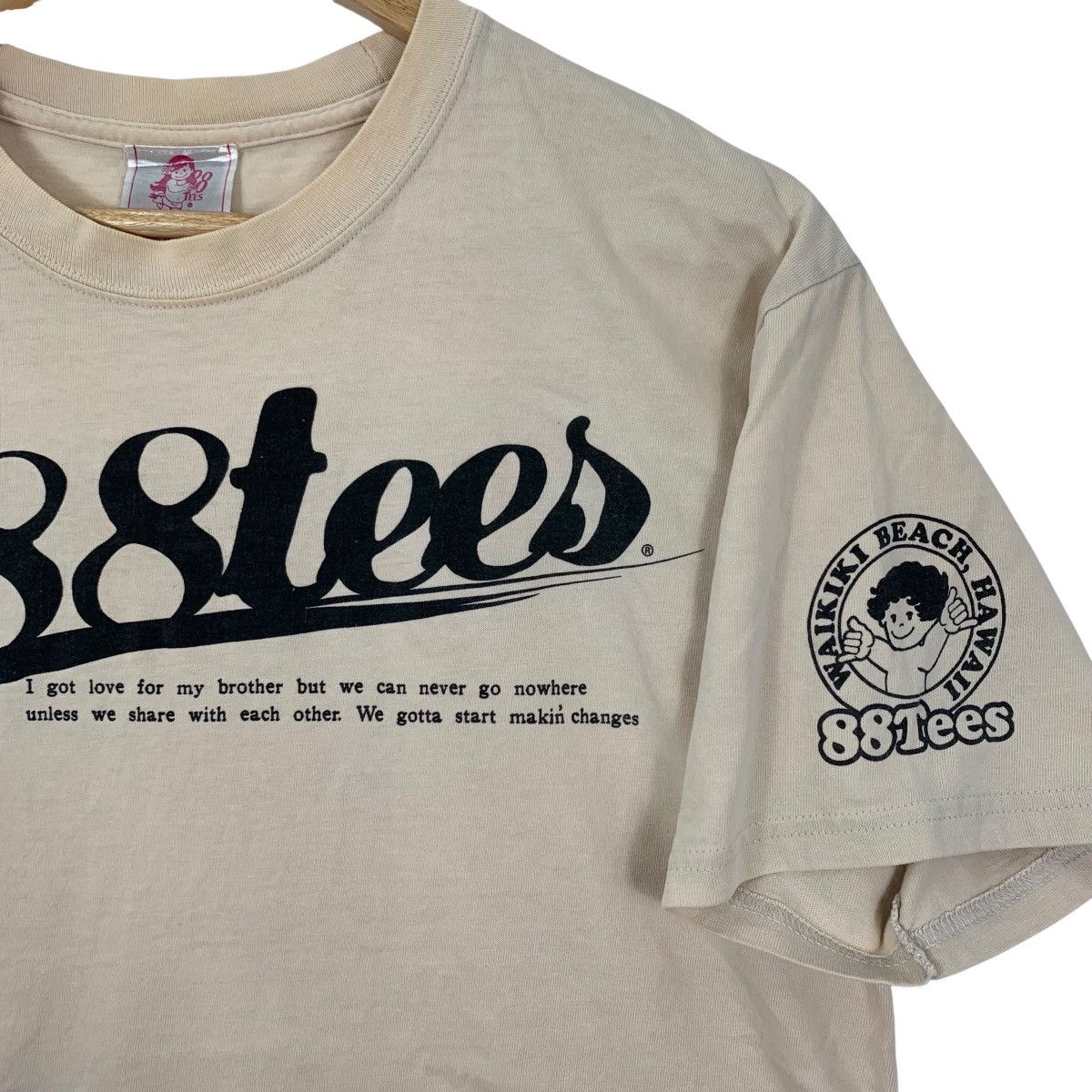 Vintage Vintage 88 TEES Hawai Skull Waikiki Surf Surfing Usa Shirt Size US S / EU 44-46 / 1 - 3 Thumbnail