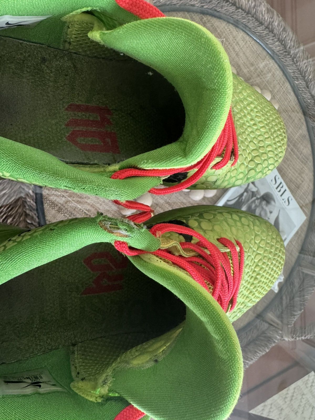 Nike OG 2010 Nike Zoom Kobe 6 “Grinch” Size US 11 / EU 44 - 9 Thumbnail