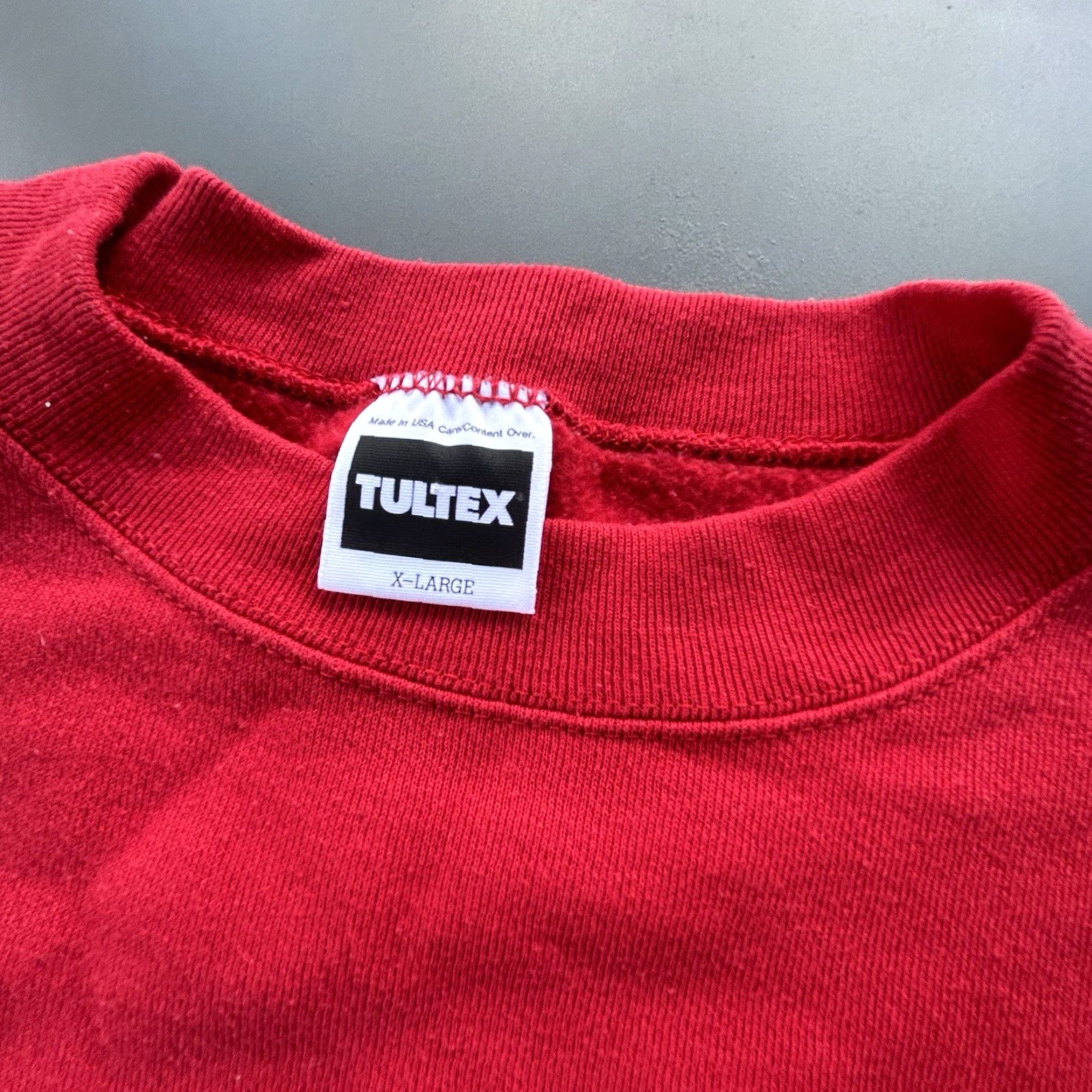 Tultex VTG Tultex Sweatshirt Shirt Adult XL Red Tweety Bird Looney Tunes Logo Pullover Crew Neck Long Sleeve Winter Fall Spring Women Mens Girls Boys Size XL / US 12-14 / IT 48-50 - 6 Thumbnail