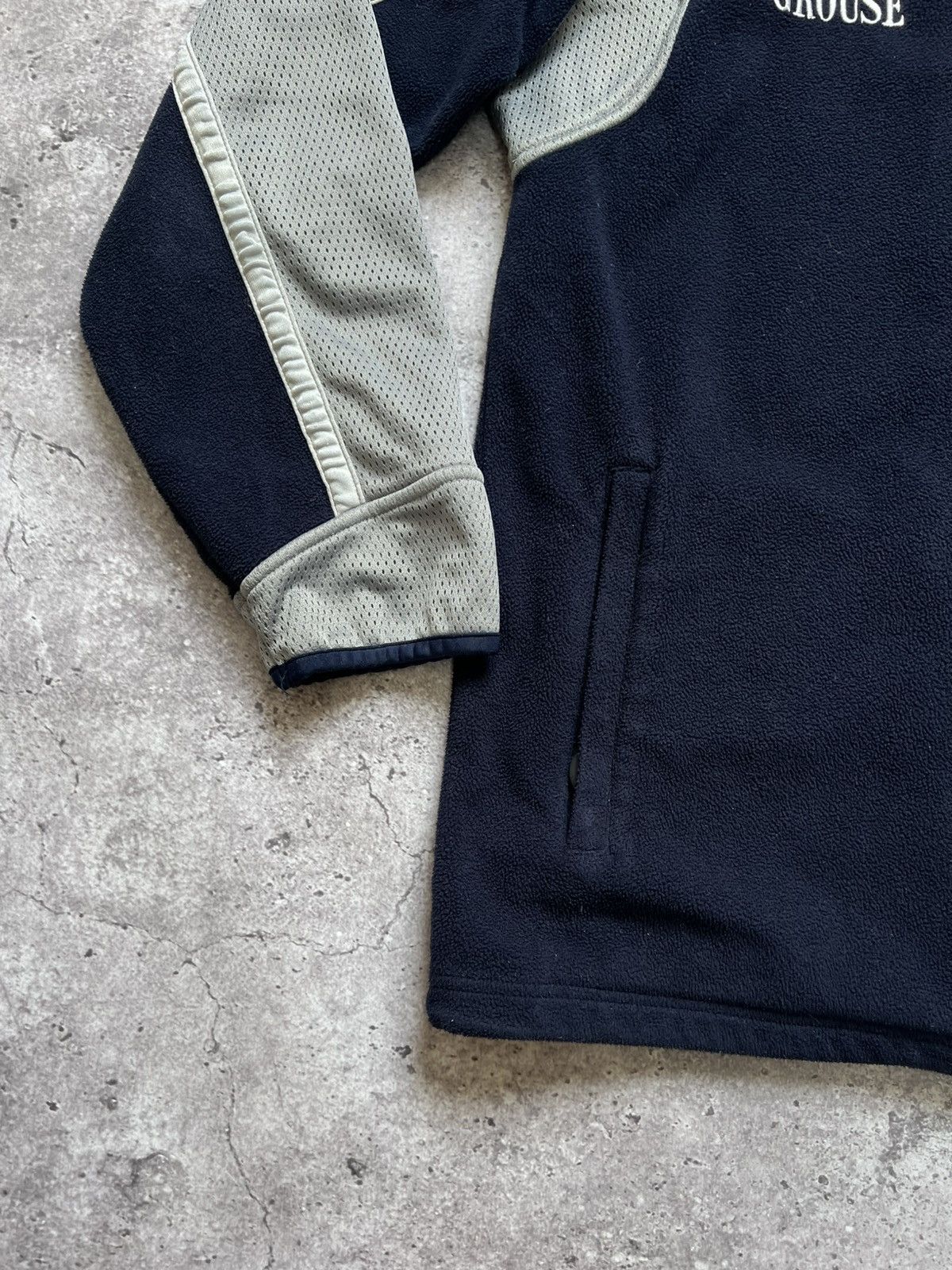 Canterbury of New Zealand Vintage Canterbury The Famous Grouse Scotland Fleece 1/3 zip Size US M / EU 48-50 / 2 - 7 Thumbnail