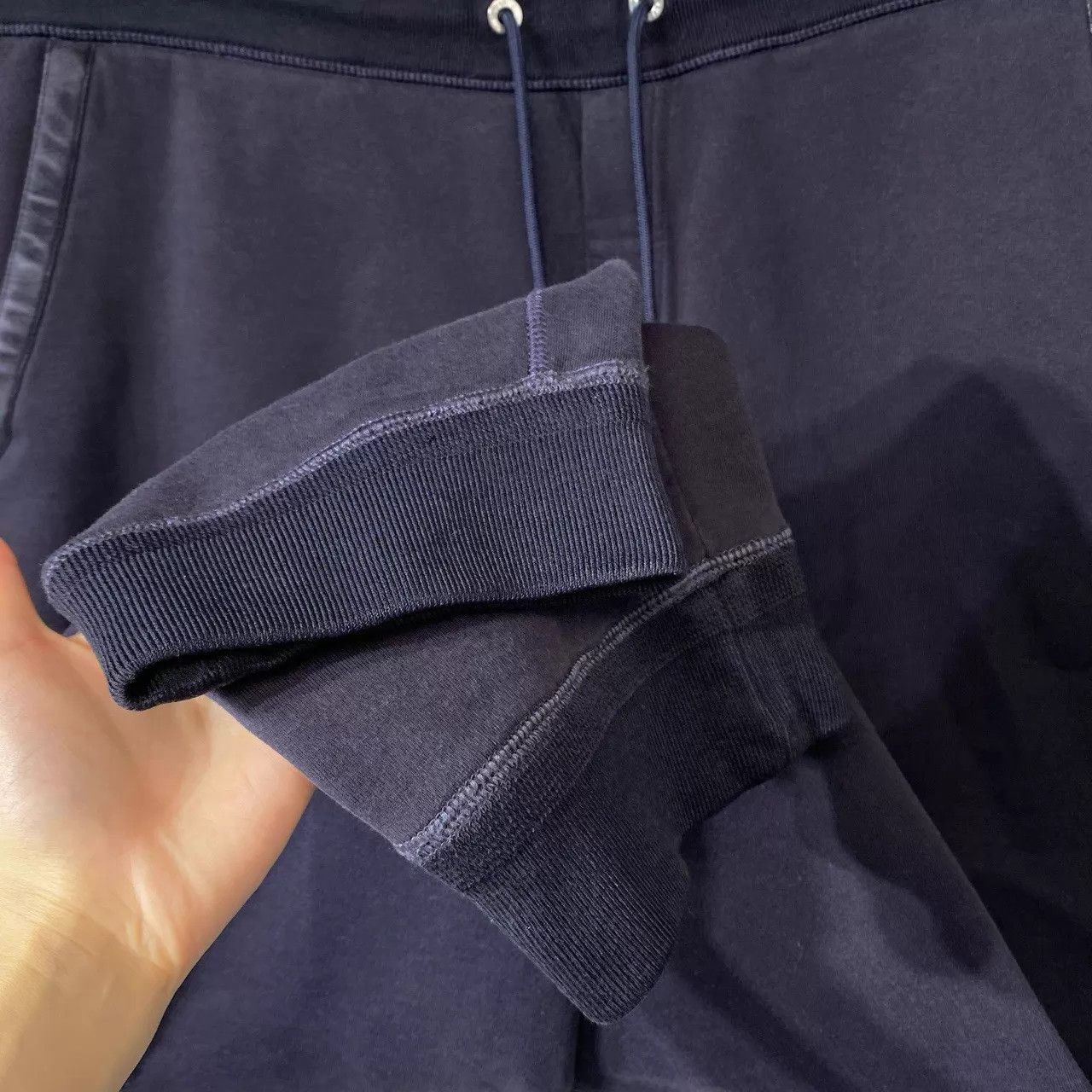 Louis Vuitton LV Navy Blue Drawstring Cuffed Trackpants L (Ring Logo) Size US 34 / EU 50 - 7 Thumbnail
