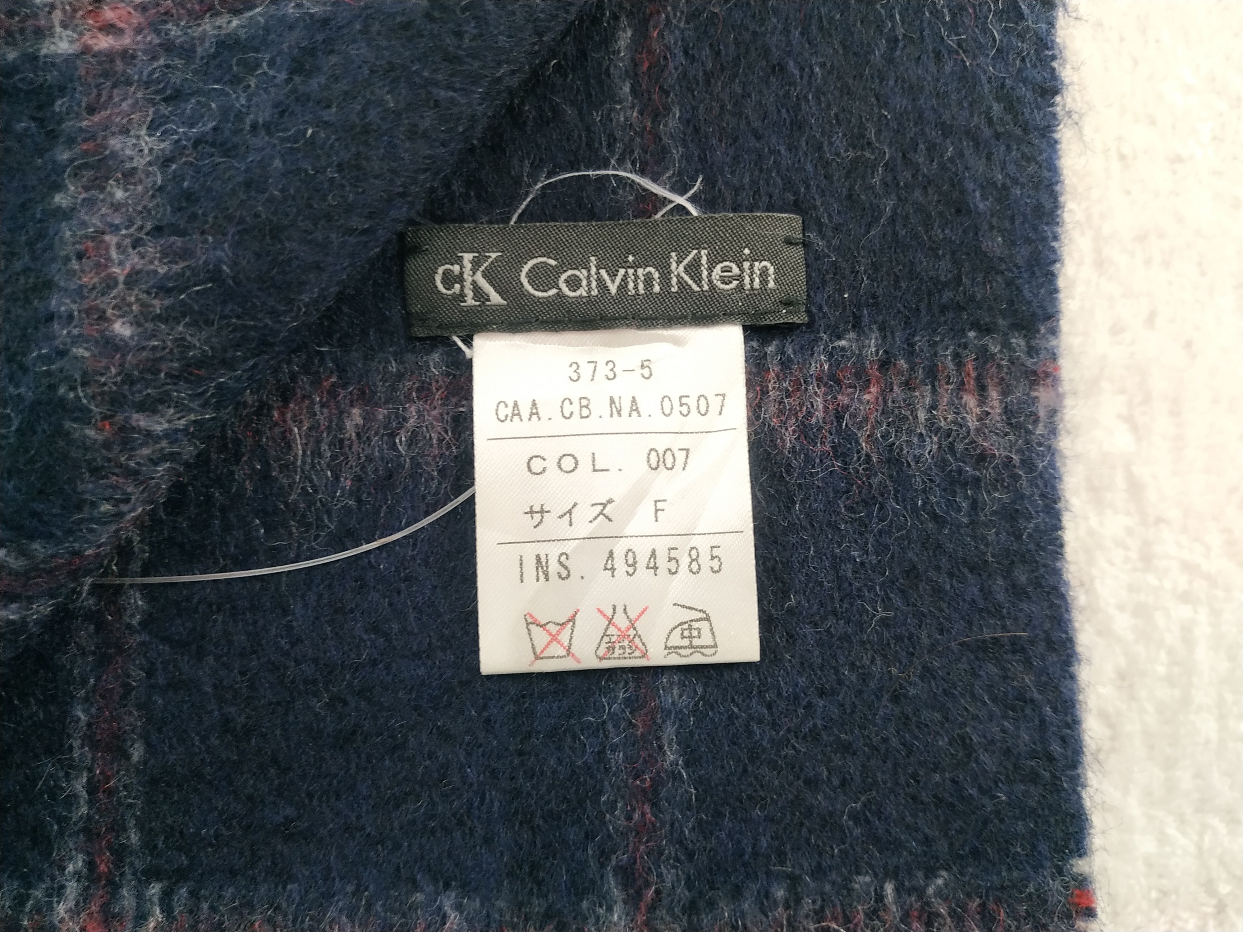 Calvin Klein Vintage Calvin Klein Scarf/Muffler/Neckwear MF402 Size ONE SIZE - 5 Thumbnail