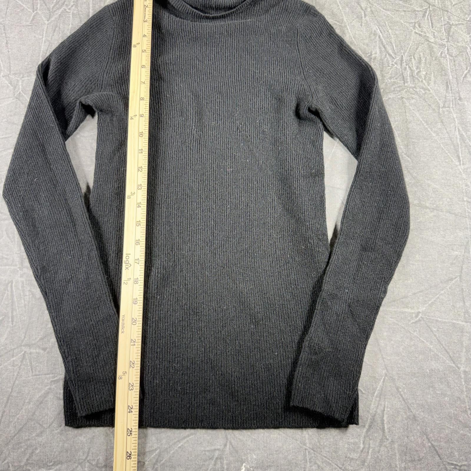 Vince Vince Shirt Women's S Black Long Sleeve Turtleneck Cashmere Size S / US 4 / IT 40 - 3 Thumbnail
