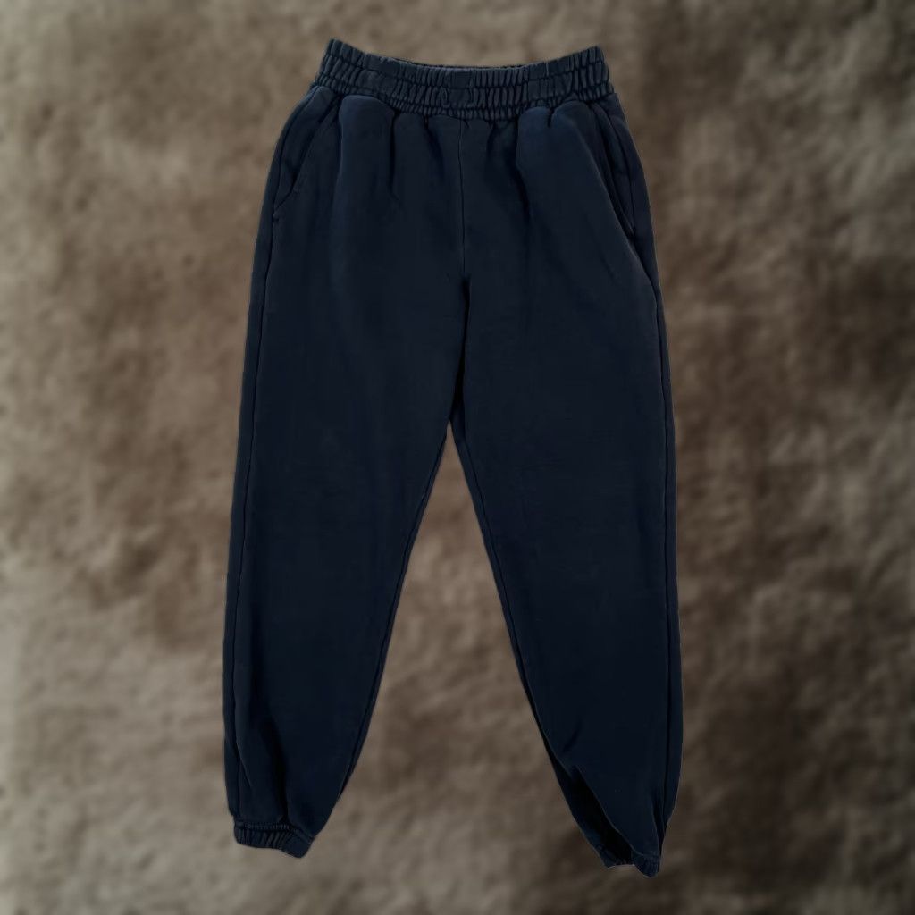 Fabletics Fabletics Sweatpants Women’s XS Black Jogger Pockets Drawstring Workout Gym Size 26" / US 2 / IT 38 - 1 Thumbnail