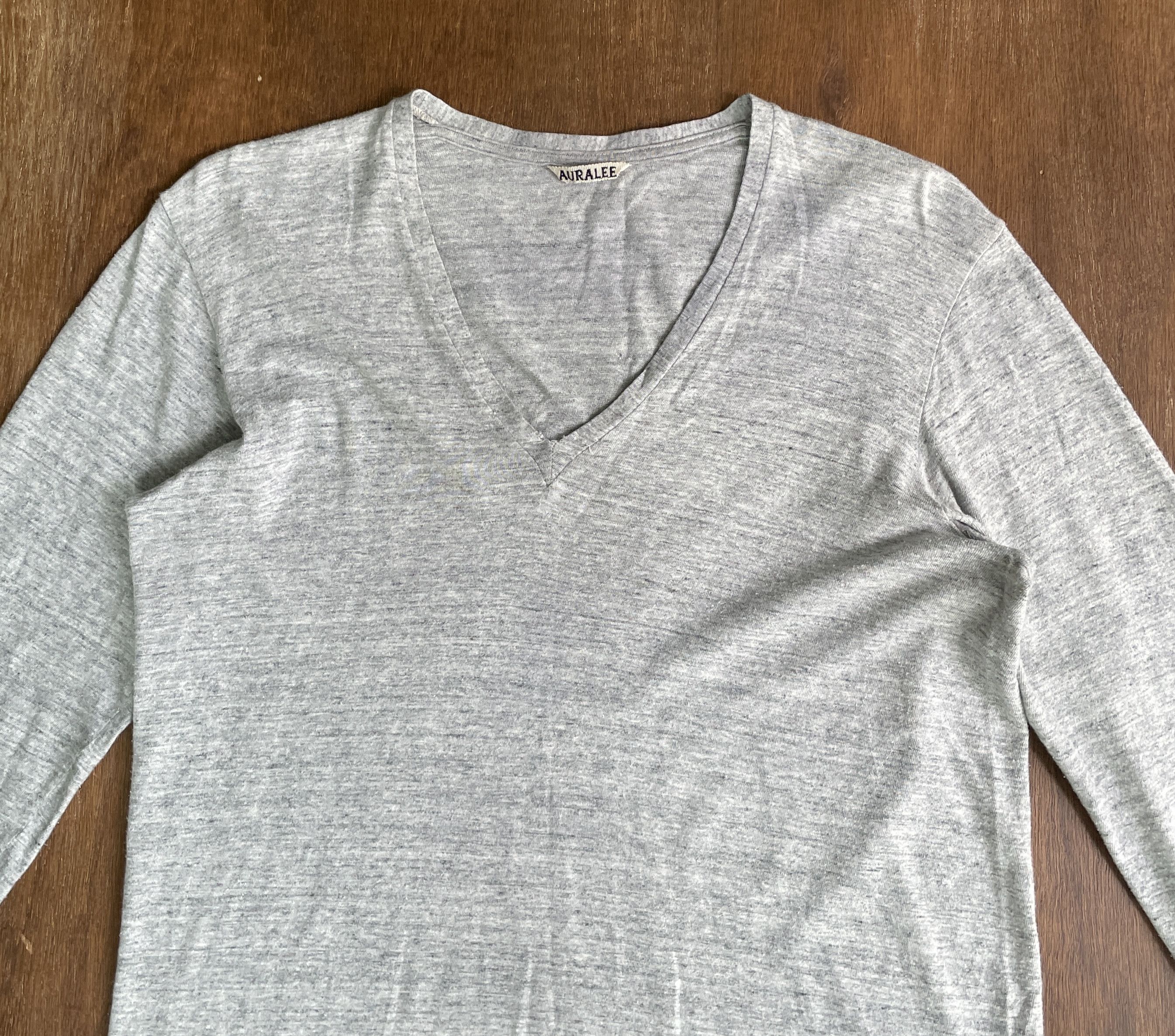 Auralee AURALEE V Neck tee Made in Japan Size US S / EU 44-46 / 1 - 2 Thumbnail