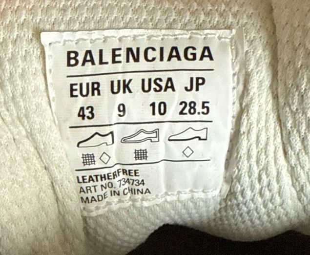 Balenciaga Balenciaga 3XL Silver & Beige Sneaker Size US 10 / EU 43 - 13 Thumbnail