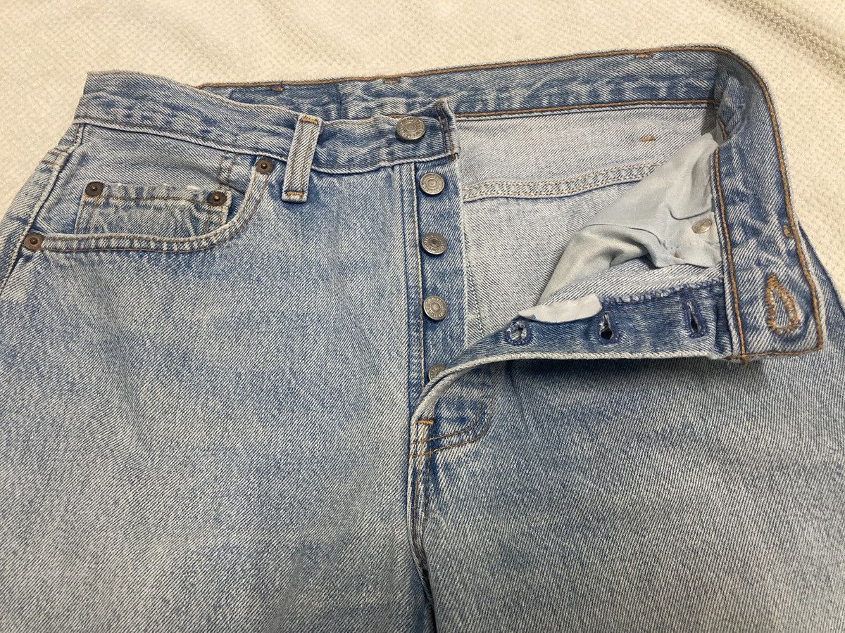 Levi's Vintage 90’s Levis 501 jeans Made in Canada for Men Size US 30 / EU 46 - 3 Thumbnail