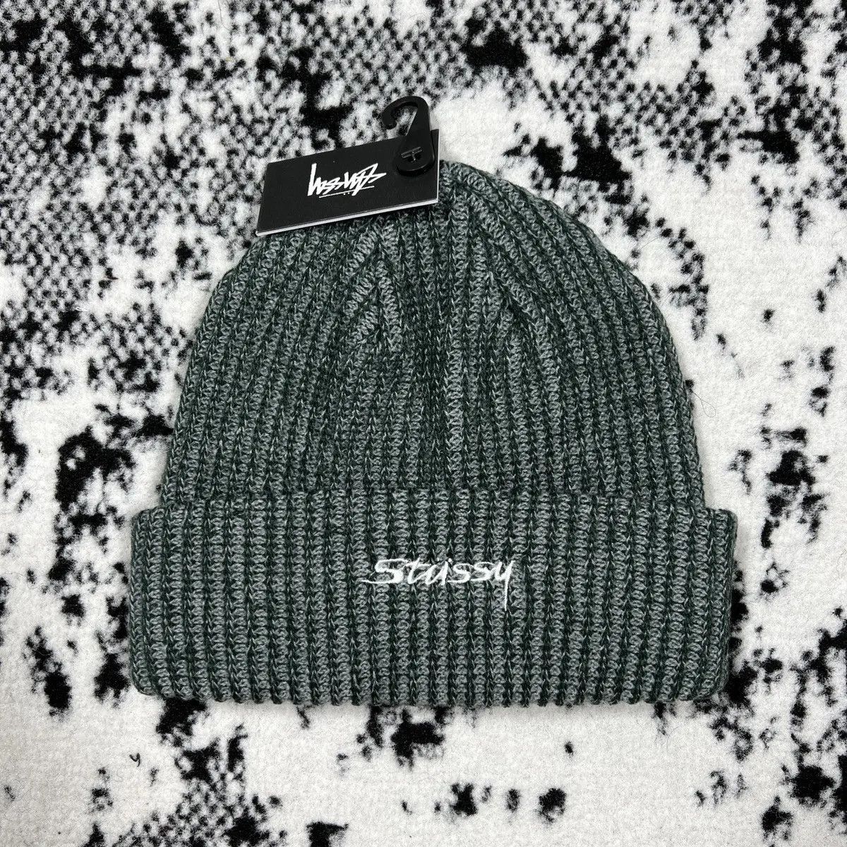 Stussy STUSSY 2 TONE KNIT SHORT BEANIE HAT - GREEN Size ONE SIZE - 1 Thumbnail