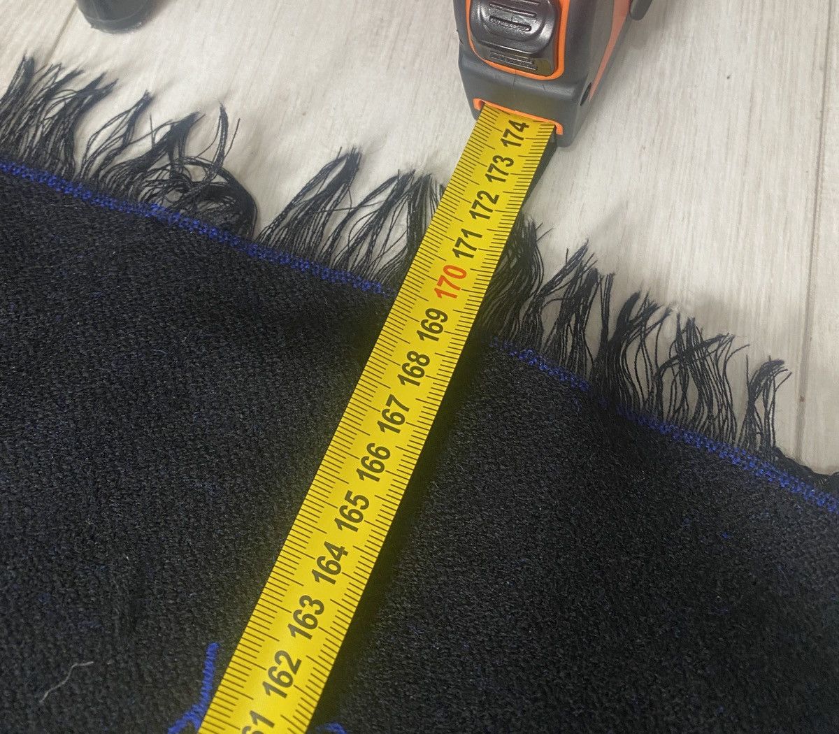Vintage × Yves Saint Laurent Yves saint laurent vintage two sided scarf with mini logo Size ONE SIZE - 12 Thumbnail