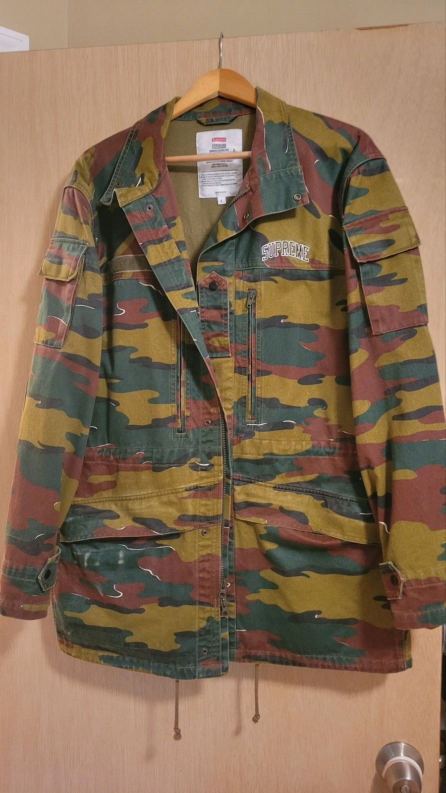 Supreme army jacket online