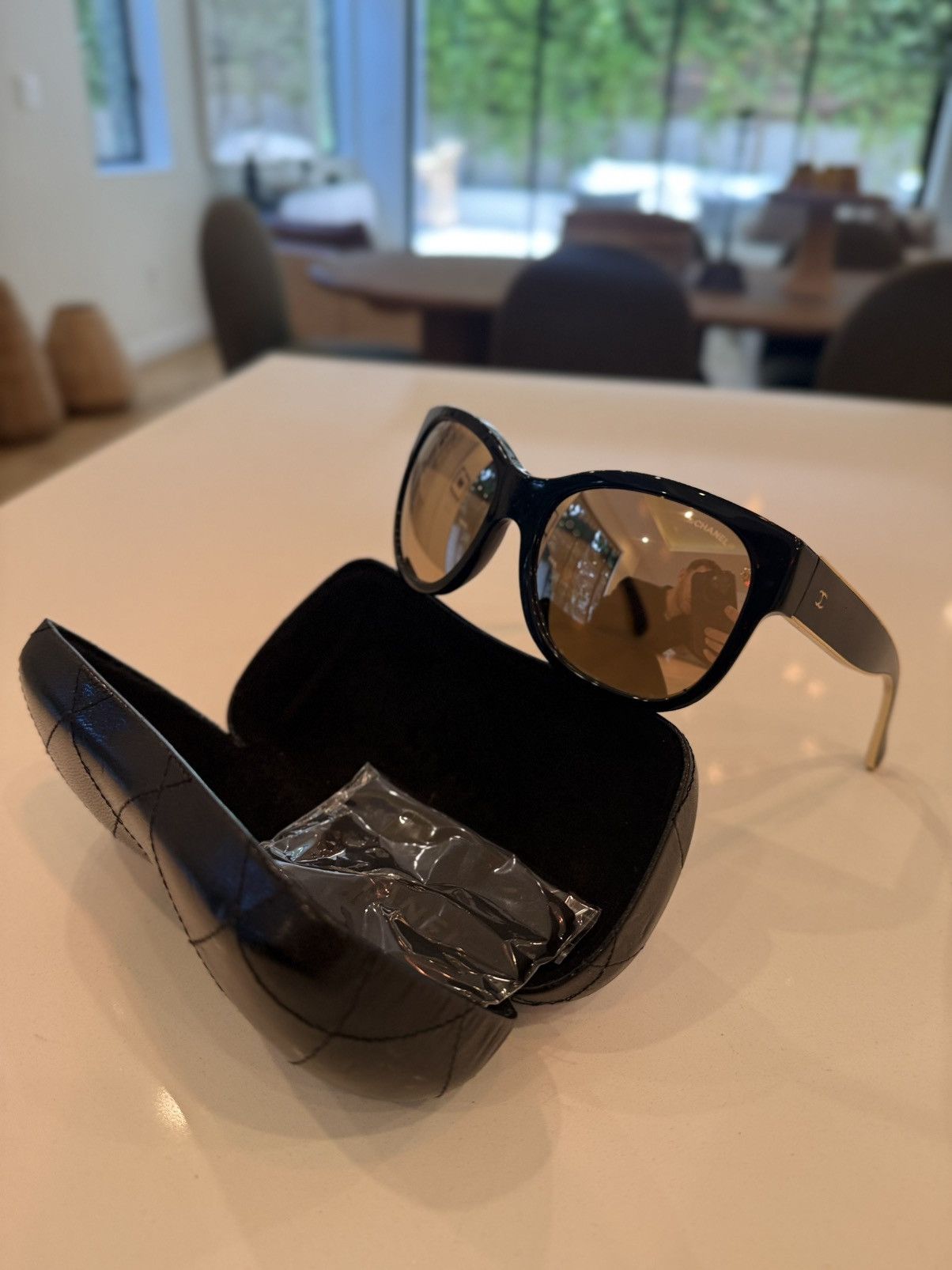 Chanel Limited edition 18k gold Lens Chanel Sunglasses Size ONE SIZE - 12 Thumbnail