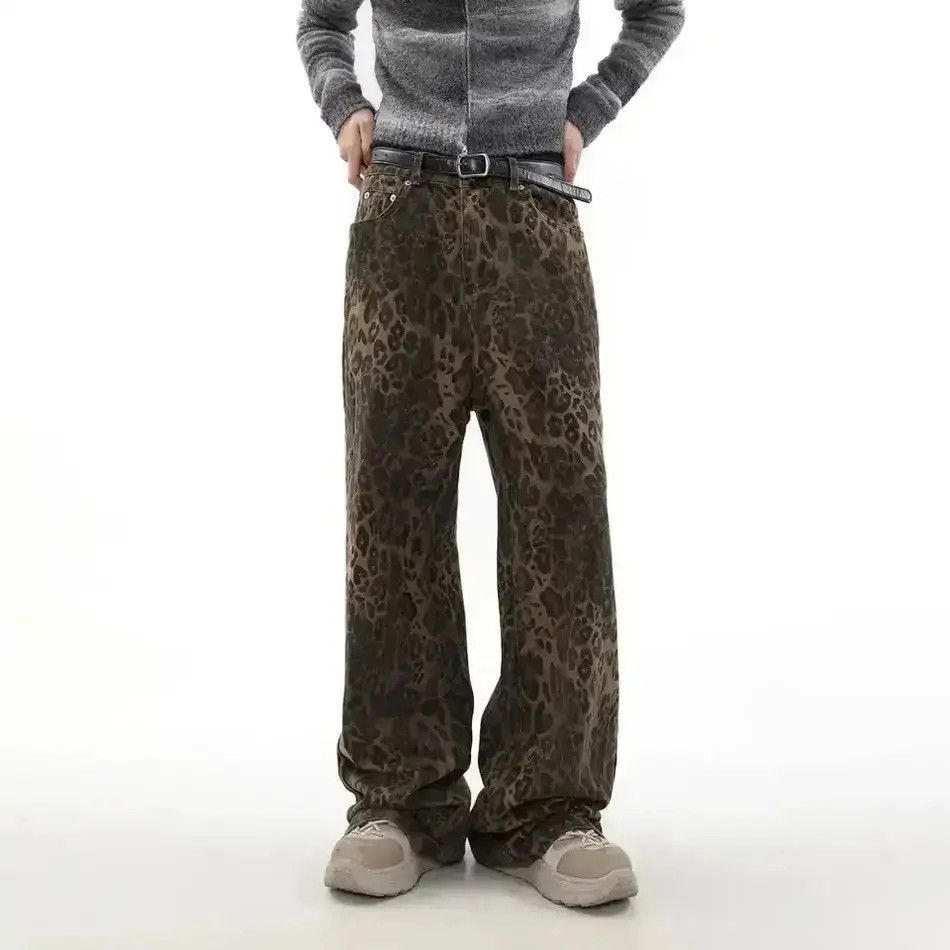 Japanese Brand Vintage Jeans Leopard Graphic Loose Trousers Unisex Size US 32 / EU 48 - 1 Thumbnail