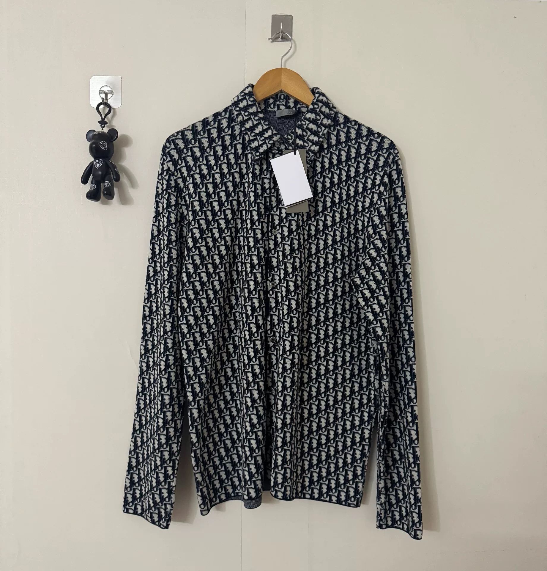 Dior Dior Monogram Long Sleeve Shirt in Size L Size US L / EU 52-54 / 3 - 1 Thumbnail