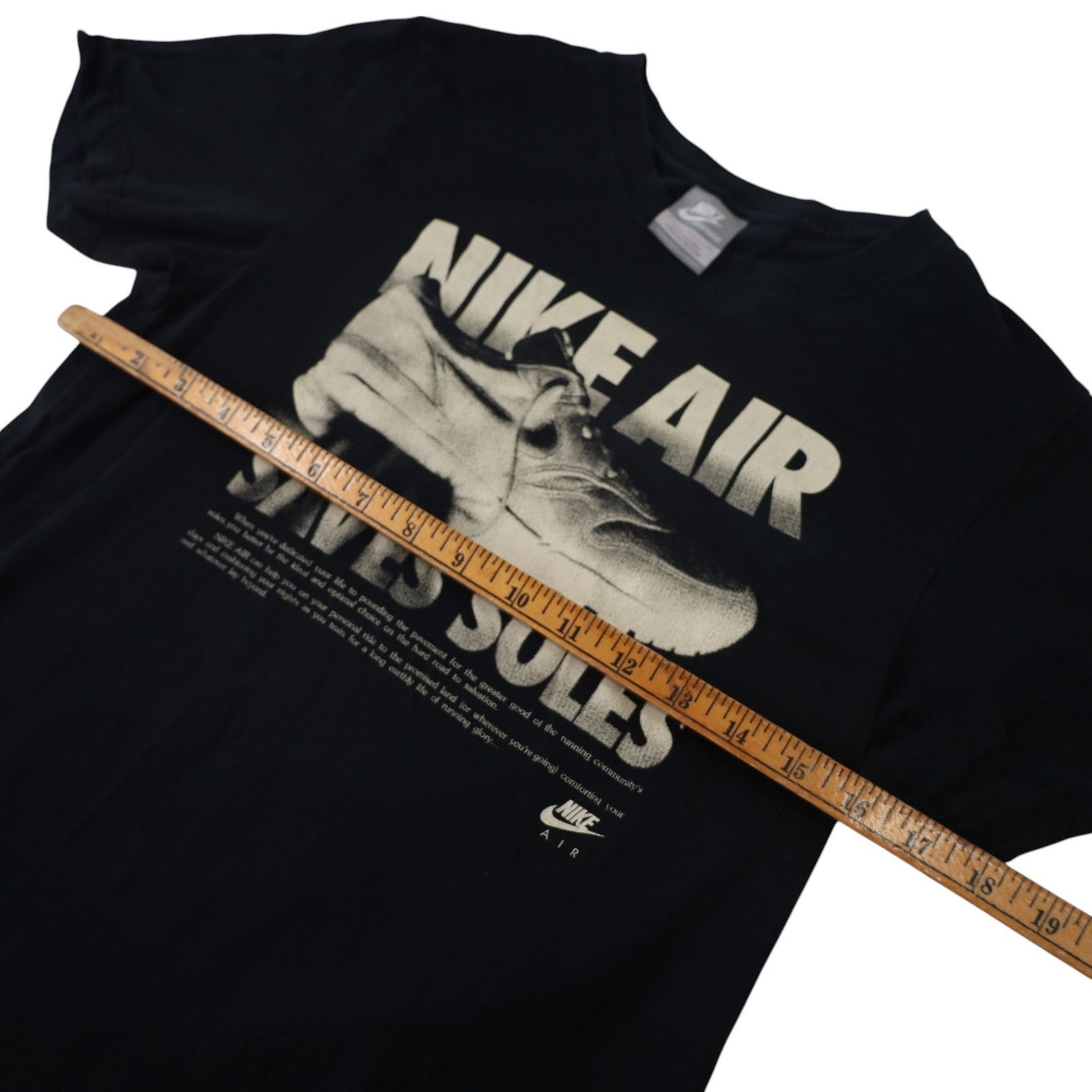 Nike × Vintage Vintage Y2k Nike Air Saves Soles Graphic T Shirt Size US S / EU 44-46 / 1 - 6 Thumbnail