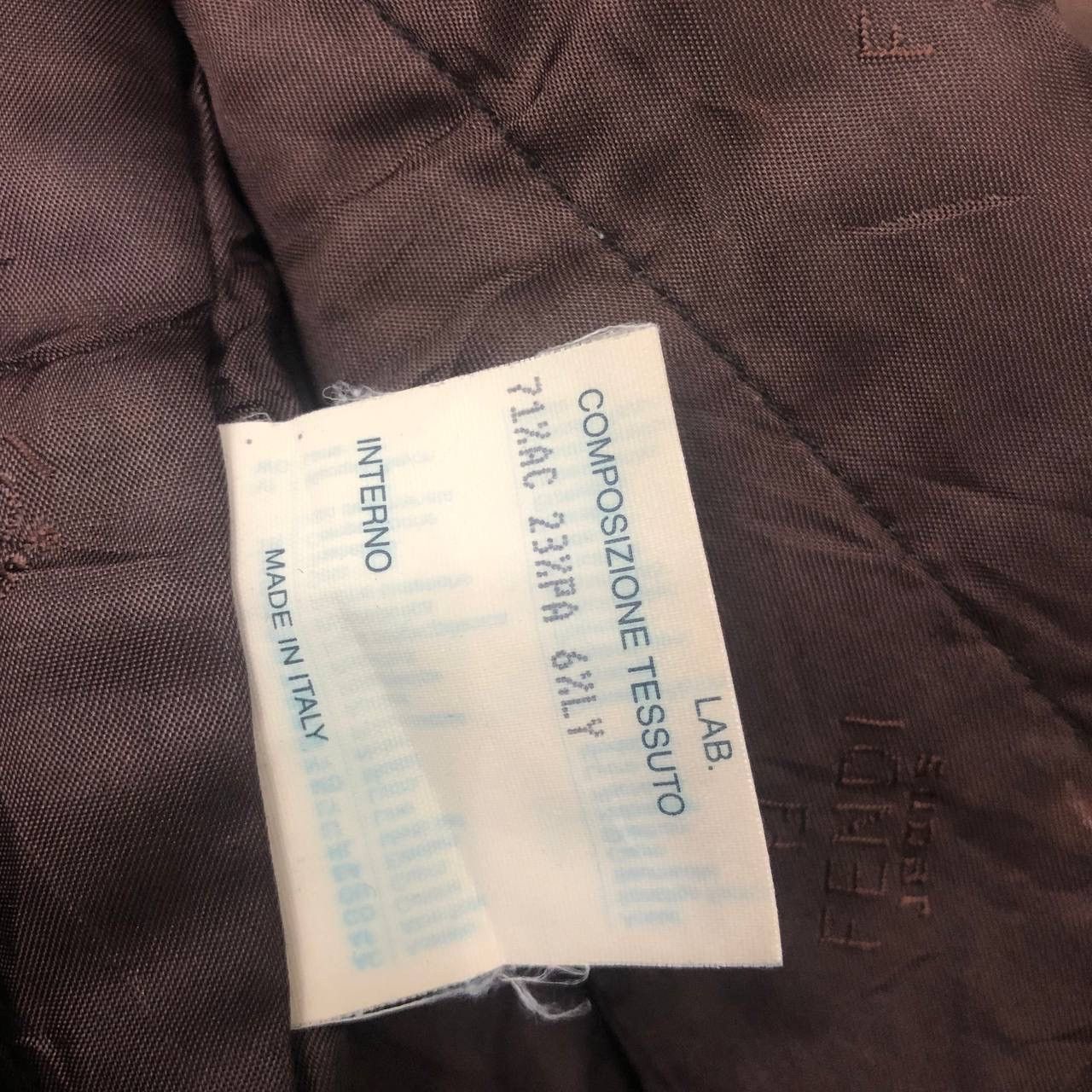 Fendi Y690. FENDI COATS Size M / US 6-8 / IT 42-44 - 6 Thumbnail