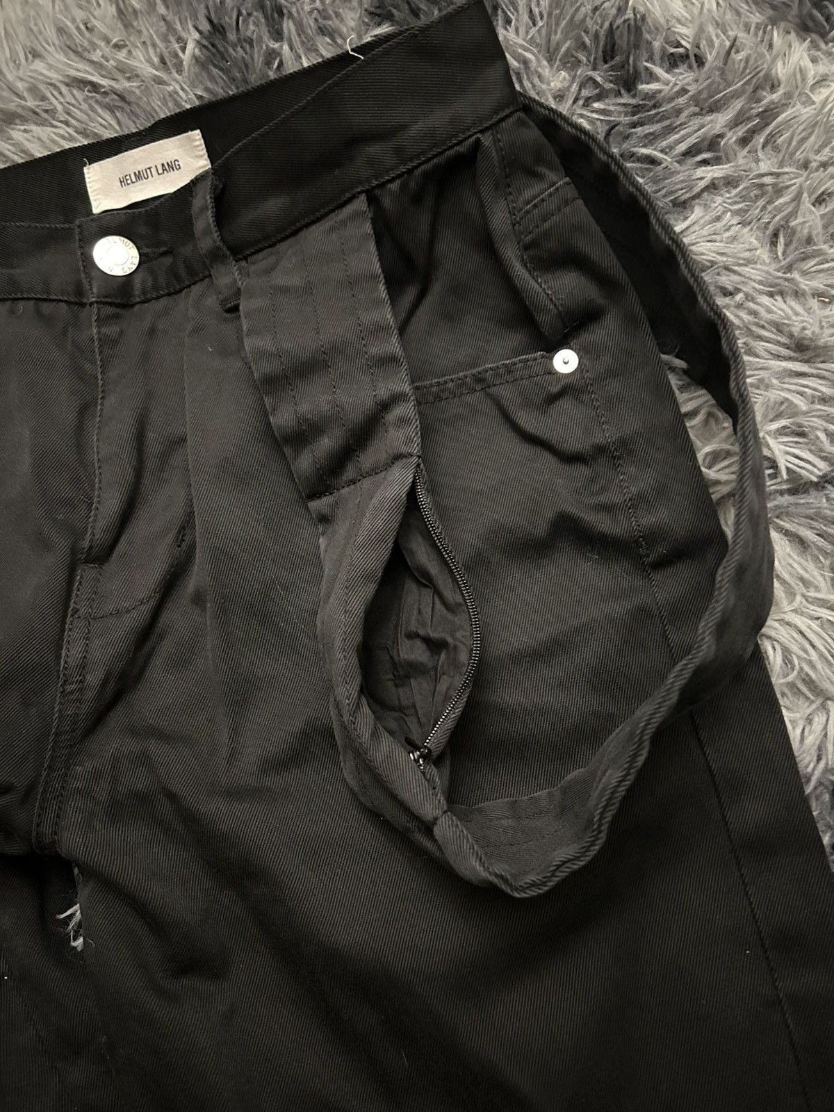 Helmut Lang Helmut Lang Bondage Strap Shorts Size US 27 - 6 Thumbnail
