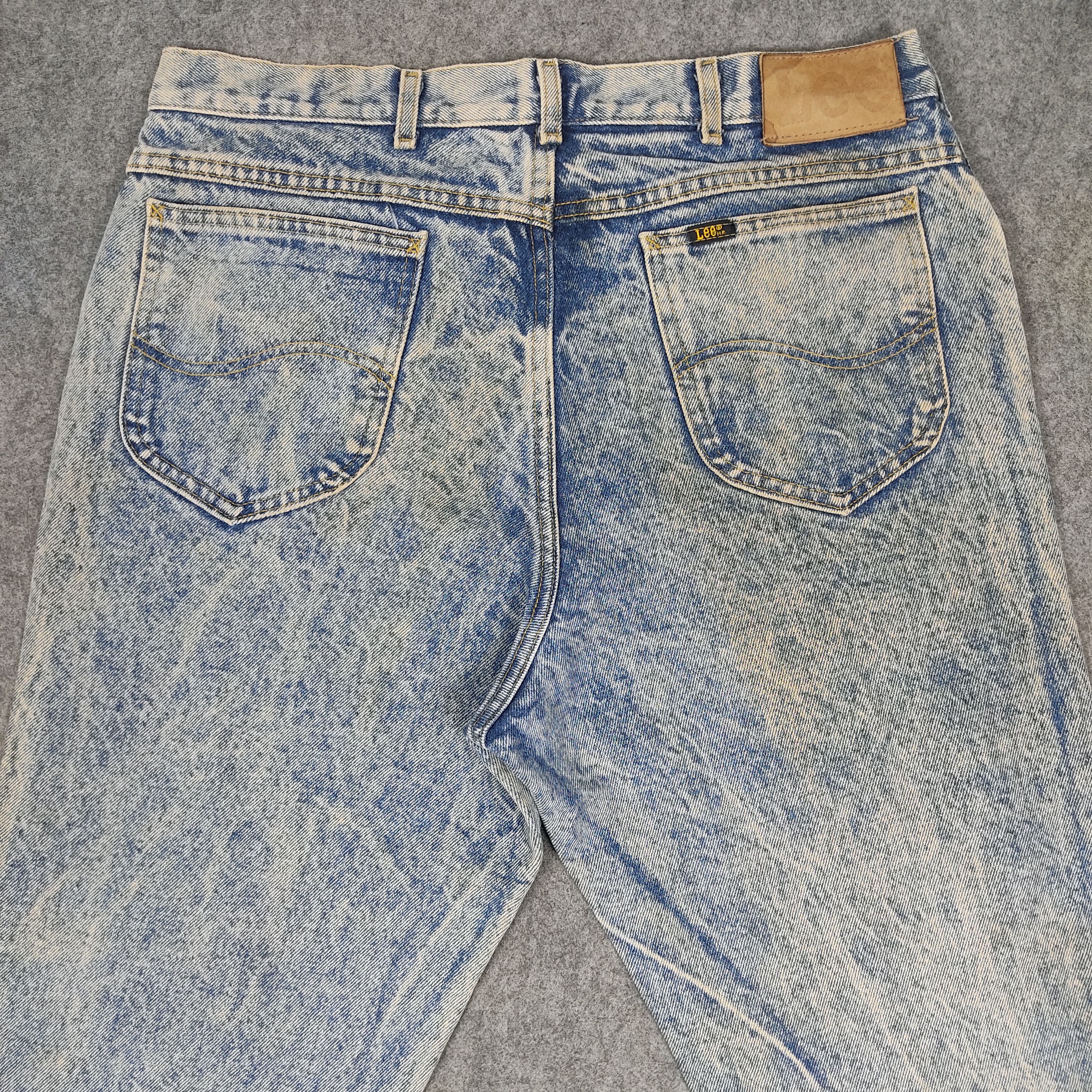 Lee × Vintage 90s Vintage Lee Stone Wash Jeans L507 Size US 35 - 7 Thumbnail