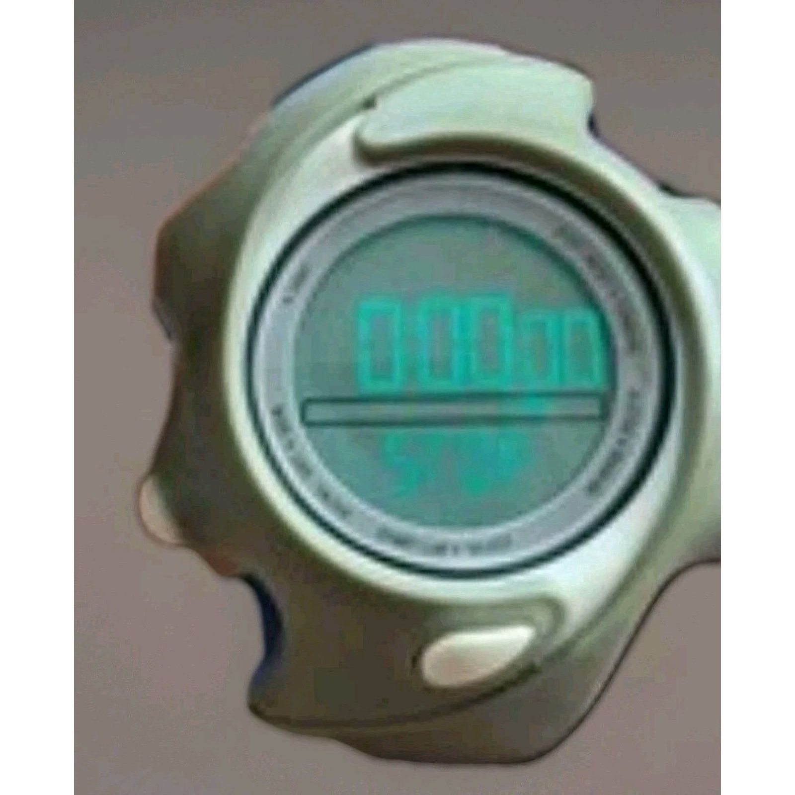 Oakley NEW Oakley Y2K Vintage D2 3 Sport Glo Watch Digital Gel Band Size 36 - 5 Thumbnail