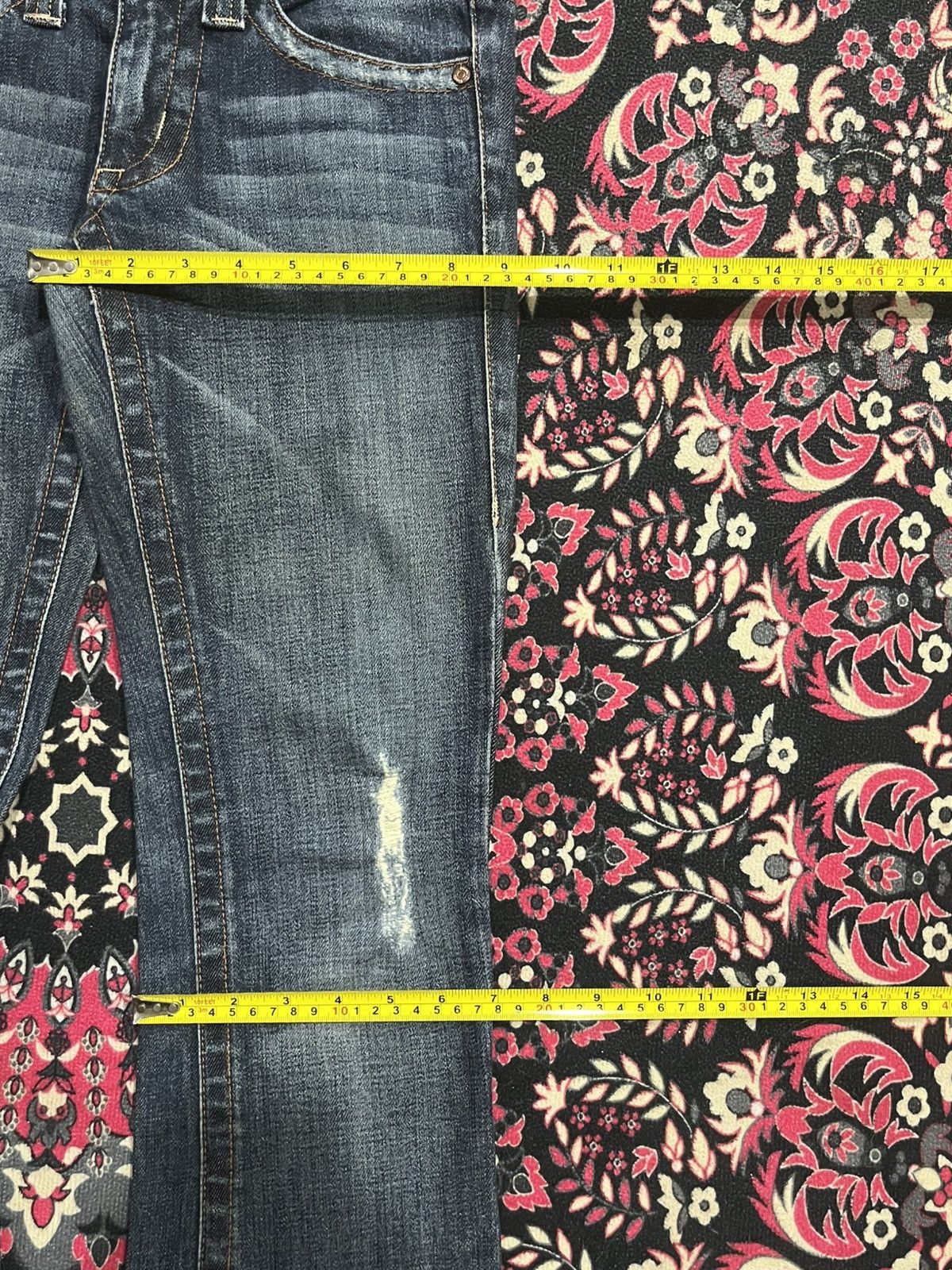 If Six Was Nine ⚡️Flare⚡️Plastic By Gly Floral Embroidered Pocket Blue Jeans Size 29" - 14 Thumbnail