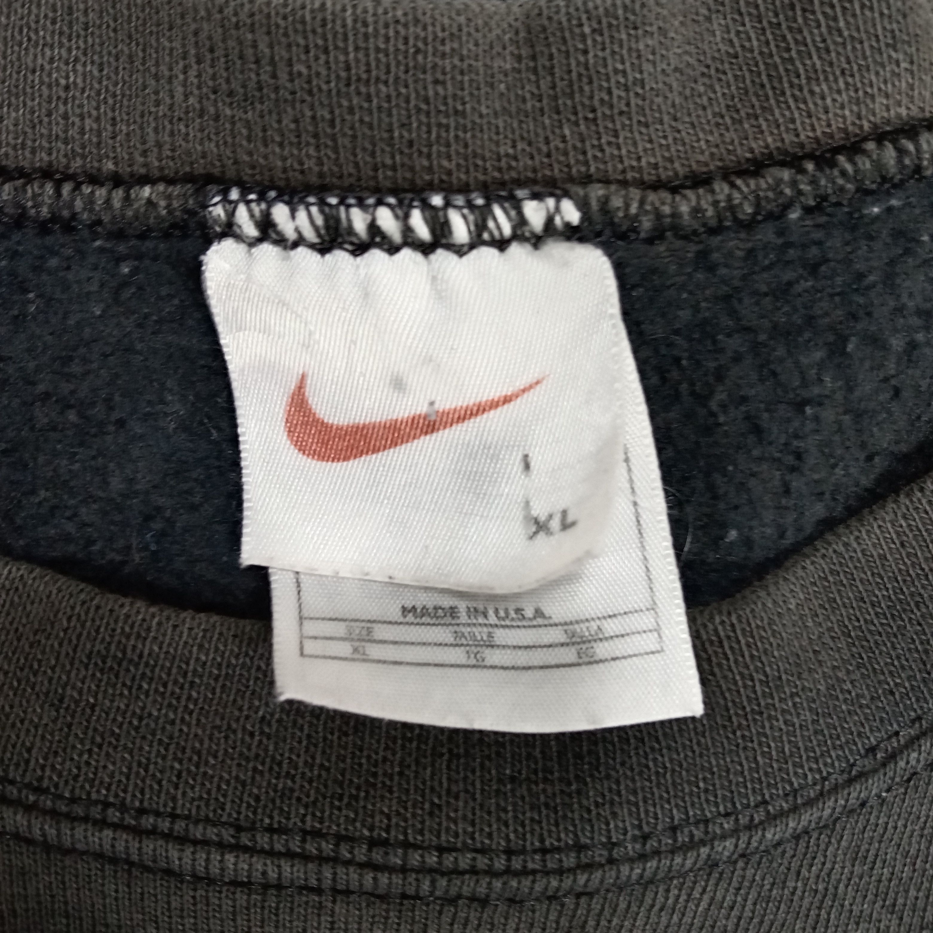 Nike × Vintage Nike Embroidery Kaws Logo Sweatshirt Size US XL / EU 56 / 4 - 3 Thumbnail