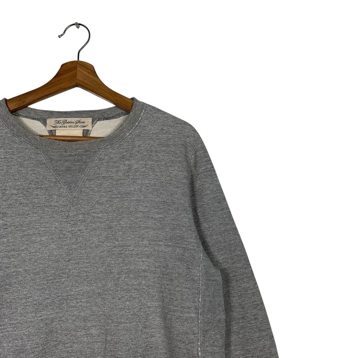 Japanese Brand Remi Relief Plain Crewneck Sweatshirt Size US M / EU 48-50 / 2 - 5 Thumbnail