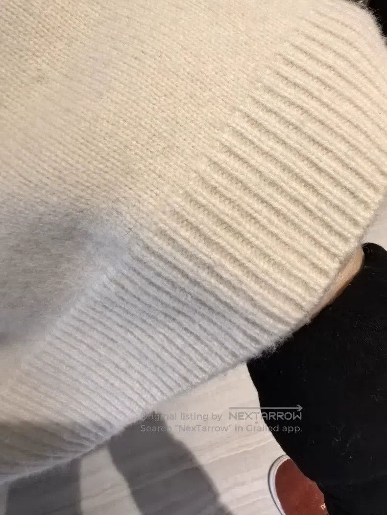 The Row The row size 0 Turtleneck pullover Size M / US 6-8 / IT 42-44 - 2 Thumbnail