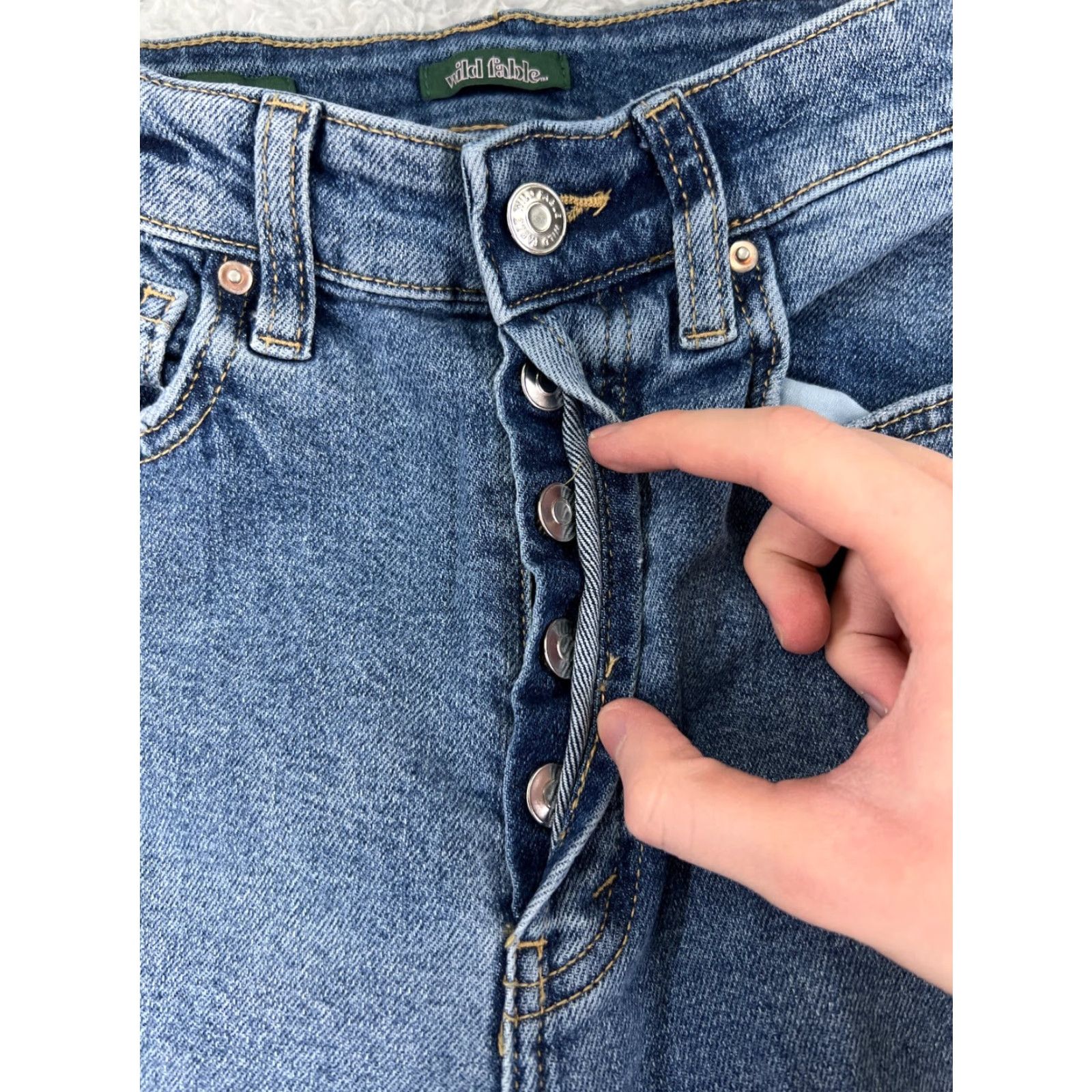 Vintage Wild Fable Jeans Womens 2 Blue Distressed Button Fly Straight Medium Wash 26x30 Vintage No Mens Womens Girls? Size 26" / US 2 / IT 38 - 4 Thumbnail