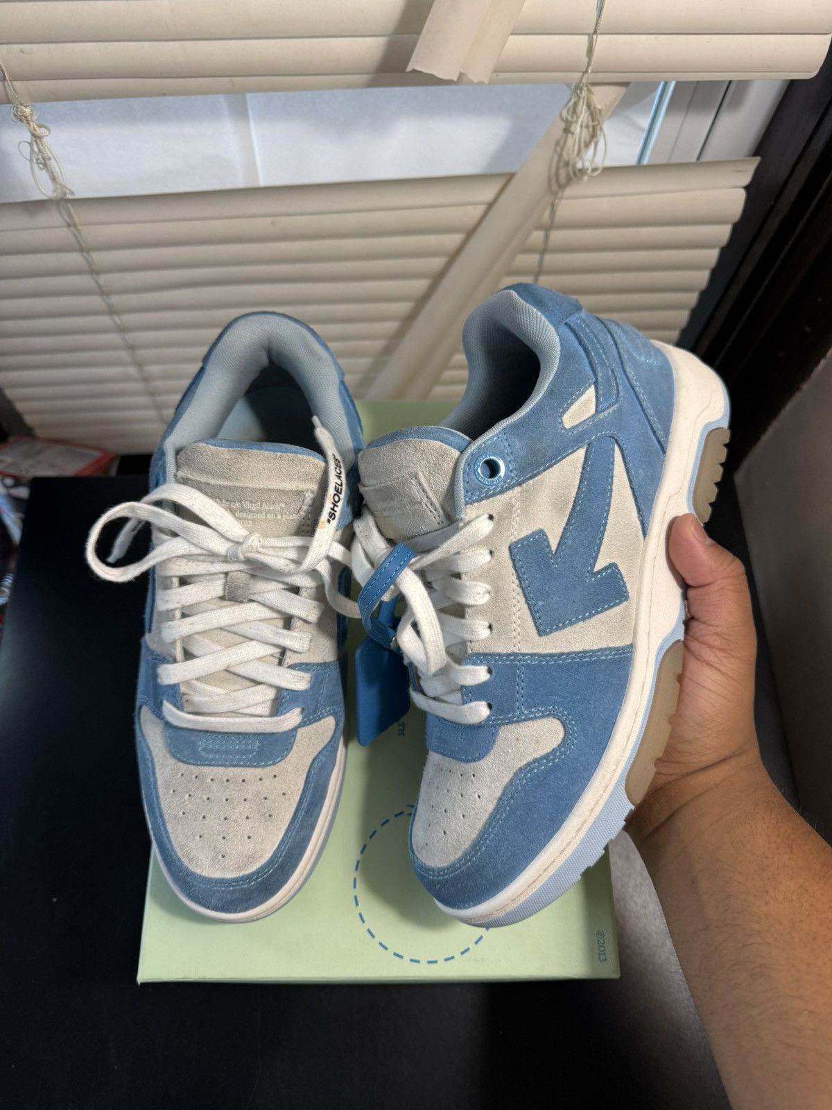 Off-White Out of Office Light Blue Size 40/ 7 US