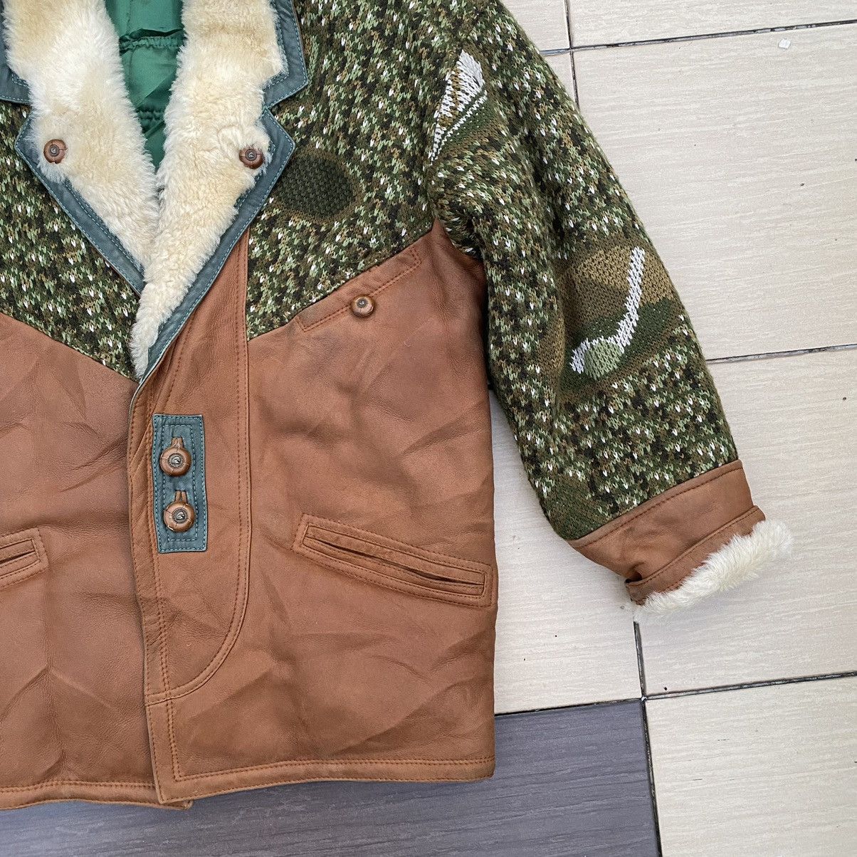 Vintage vintage incopel canadiam shearling jacket Size US M / EU 48-50 / 2 - 3 Thumbnail