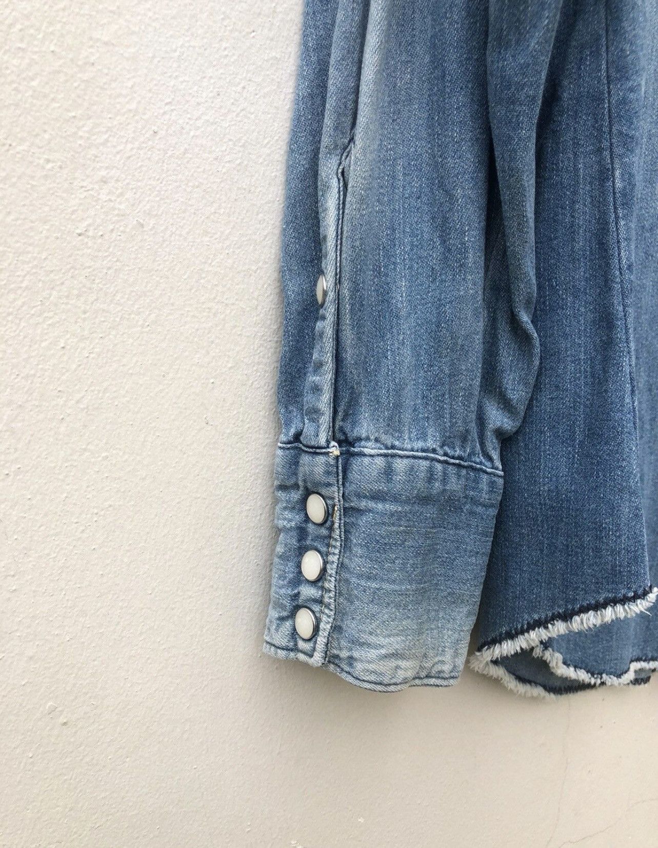 Blue Blue Japan Vintage Blue Blue Japan Mud Wash Denim Western Shirt Size US S / EU 44-46 / 1 - 17 Thumbnail
