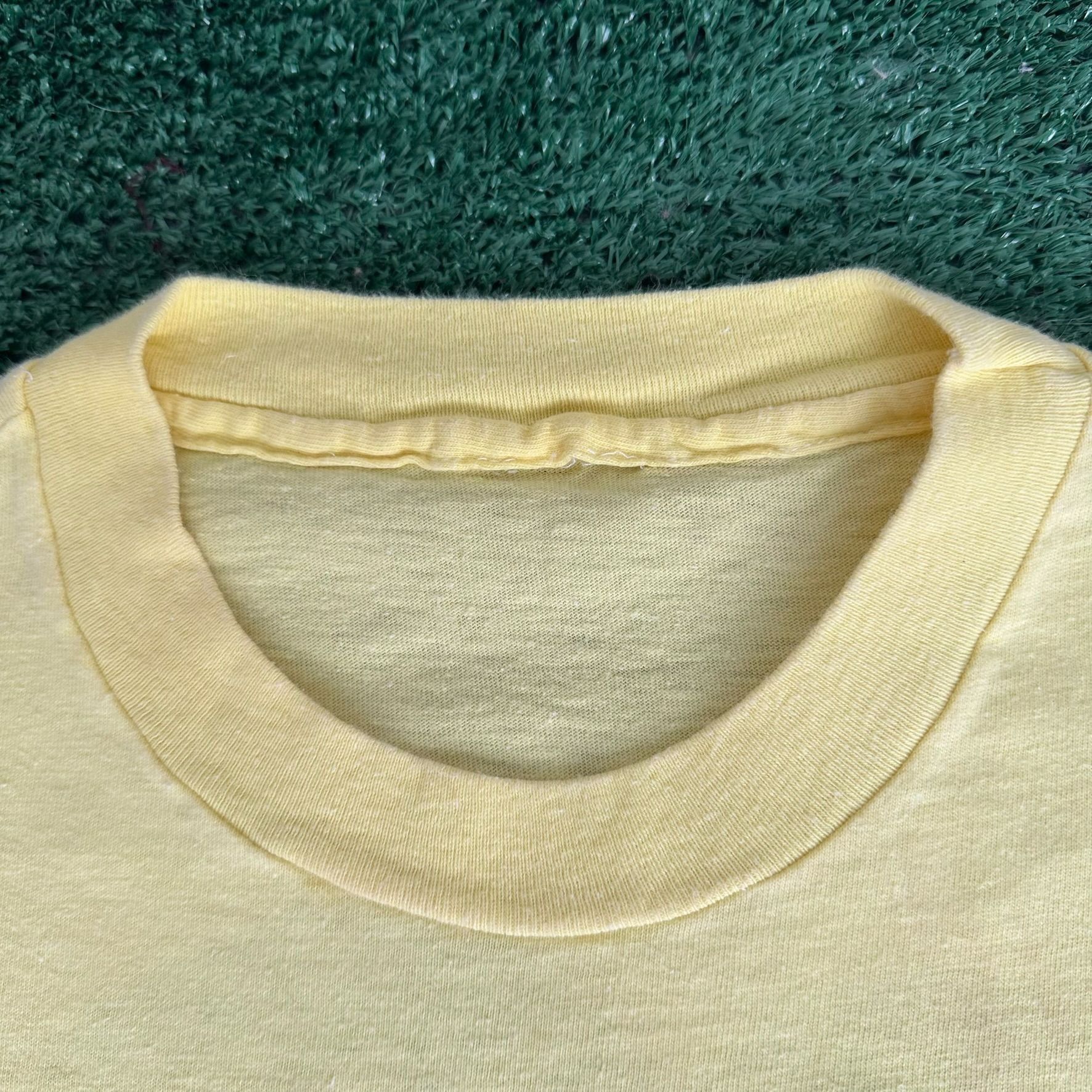 Vintage Vintage 80s Chi Omega Hawaii Owl T-Shirt Luau Boxy Pastel Ye Size US L / EU 52-54 / 3 - 6 Thumbnail
