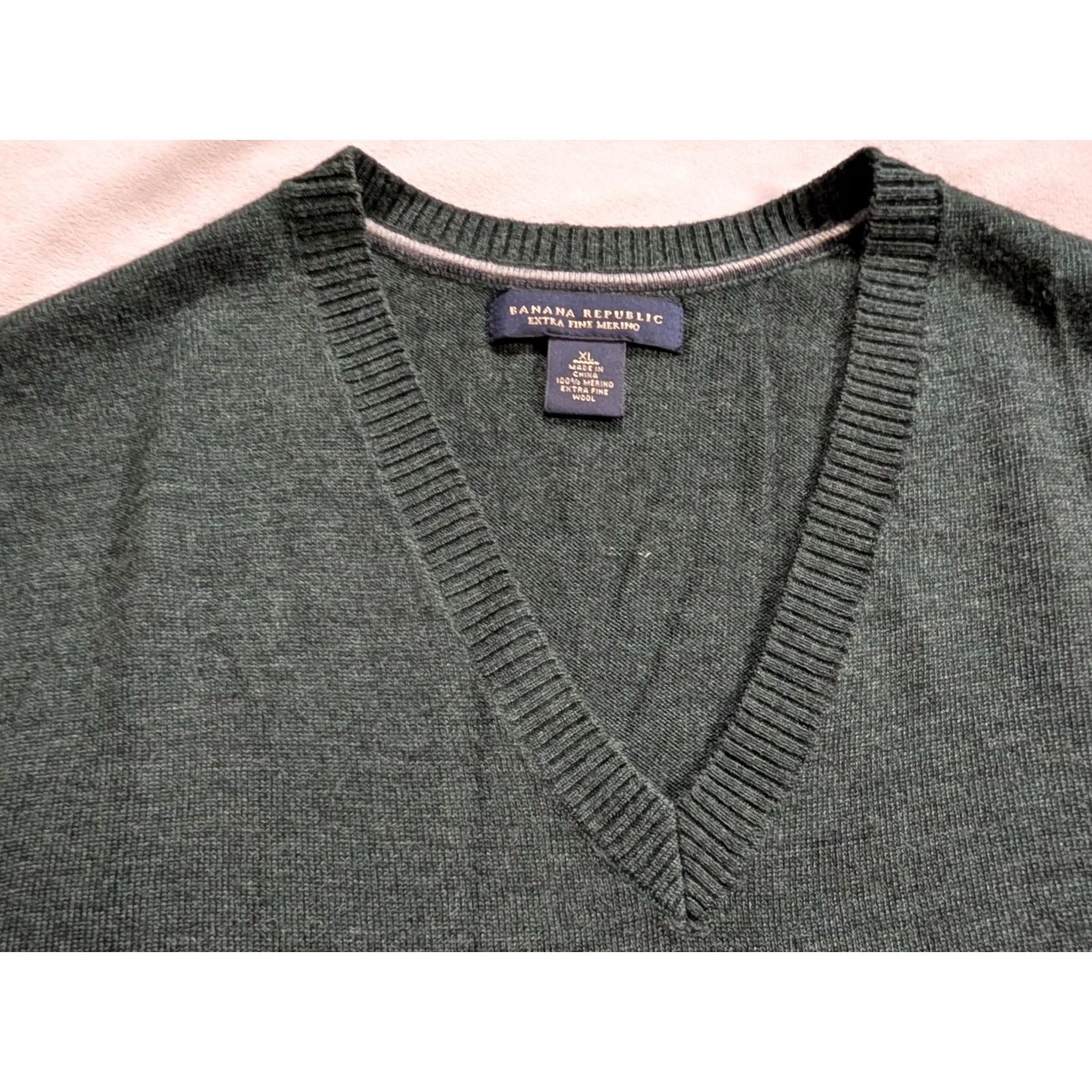 Banana Republic Banana Republic Merino Wool V-Neck Sweater Pullover Lightweight Green Men's XL Sweatshirt Pullover Knit Size US XL / EU 56 / 4 - 4 Thumbnail