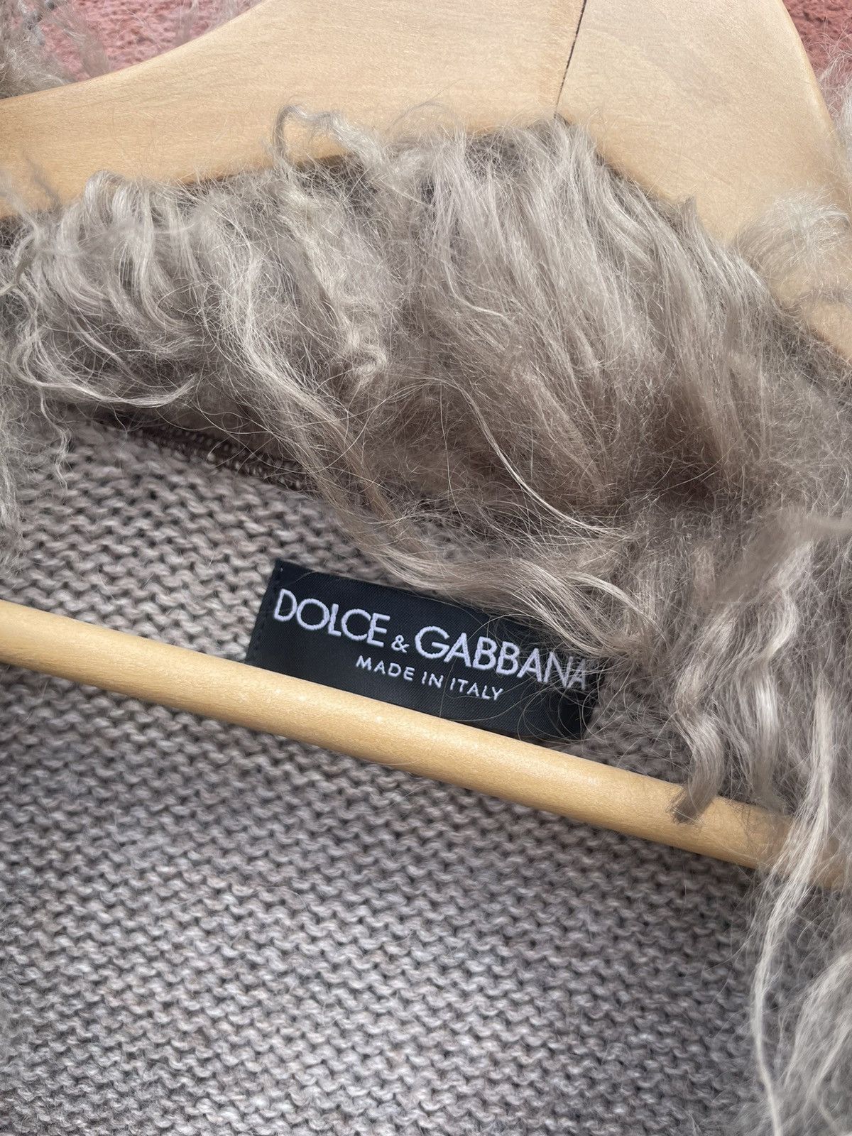 Dolce & Gabbana 2000s Dolce & Gabbana Fur Collar long knit. Size M / US 6-8 / IT 42-44 - 7 Thumbnail