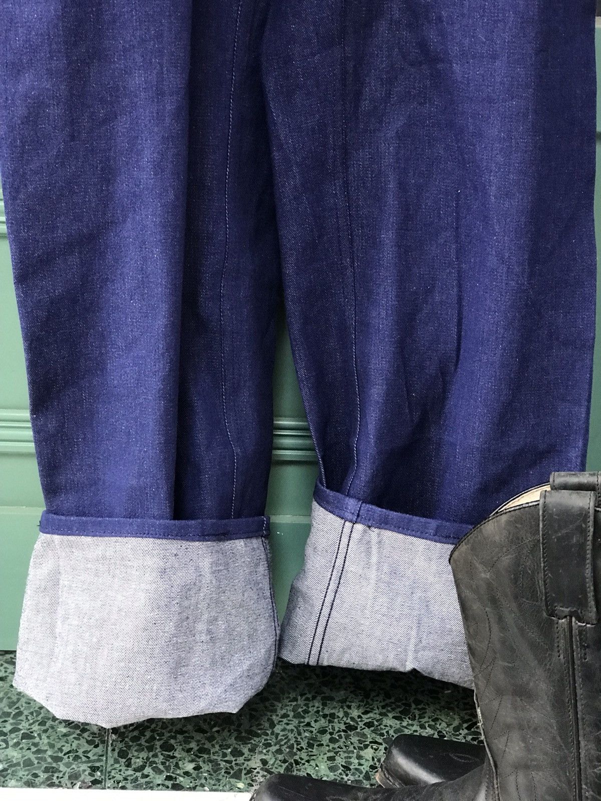 Other NWT VINTAGE RAW DENIM CHORE DUNGAREE BIB, prestine condition Size US 31 - 3 Thumbnail