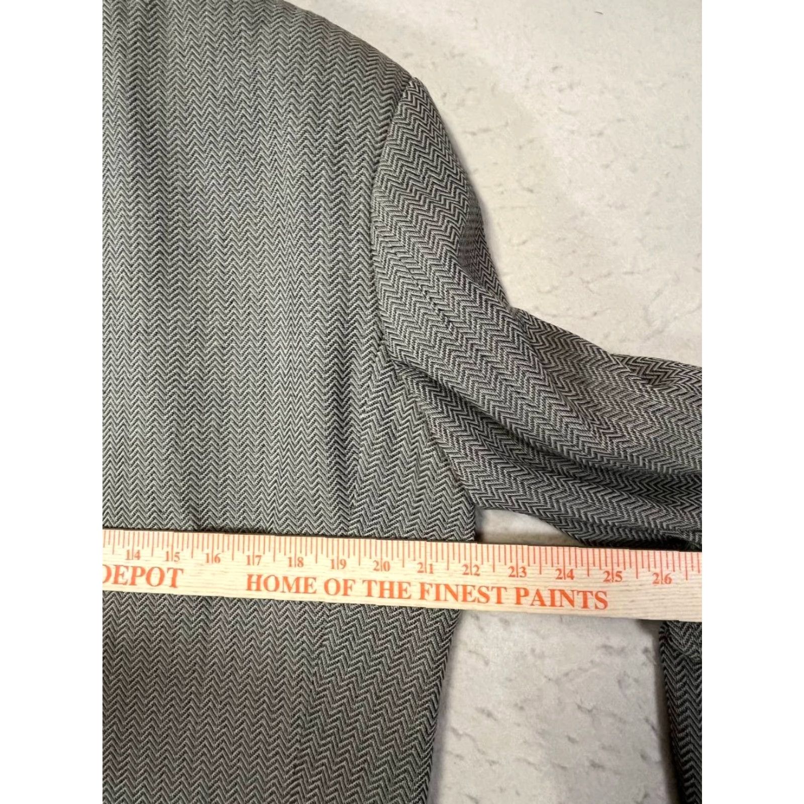 Hugo Boss HUGO BOSS Blazer Sport Coat Beige Wool USA Made Men 44T Check Pattern Mid-Length Button Lined Dry Clean Only Size 44R - 5 Thumbnail