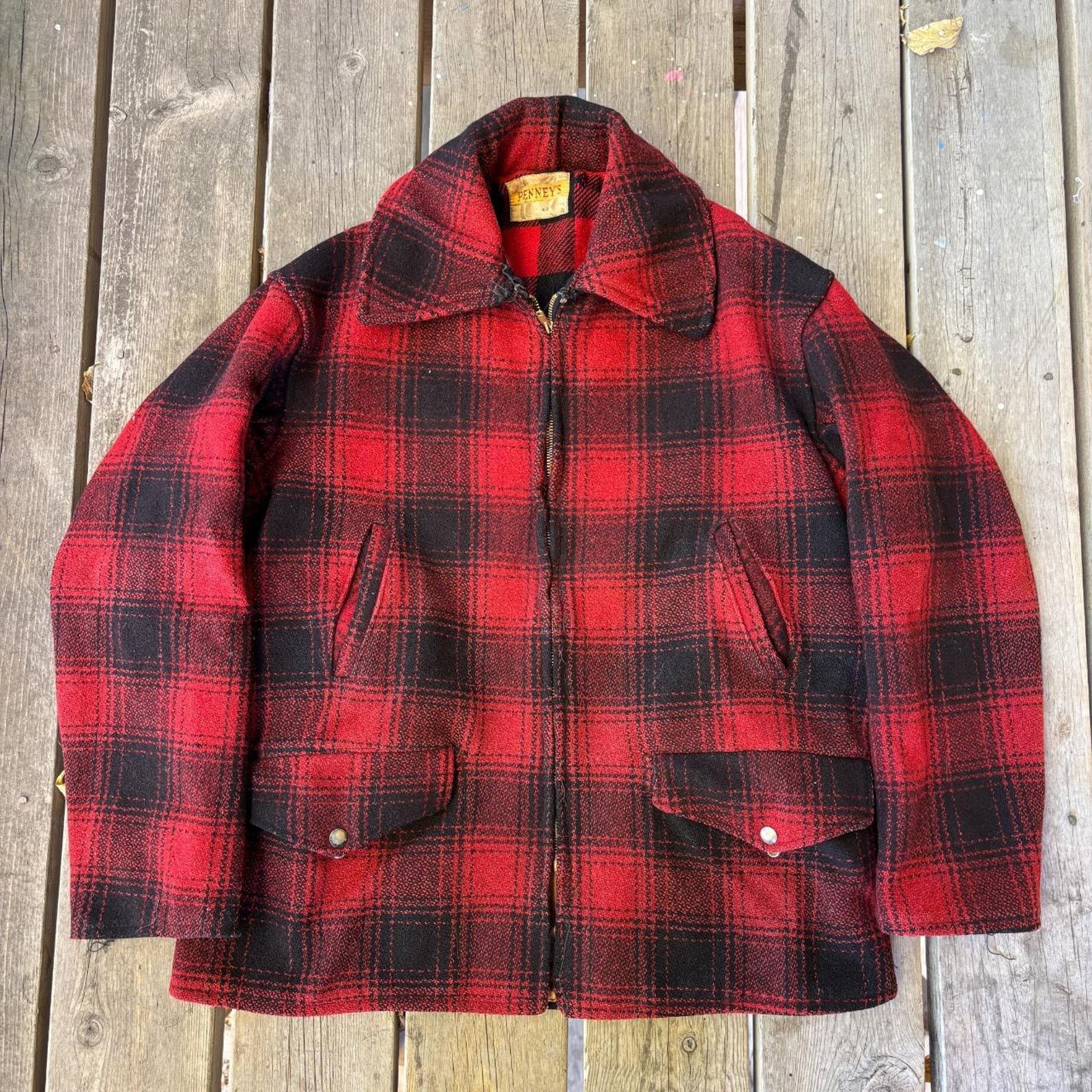 Vintage Red and black 1960s plaid wool flannel penney's winter coat Size US L / EU 52-54 / 3 - 1 Thumbnail