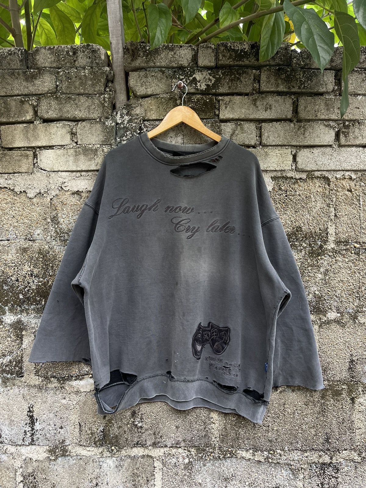 Vintage Vintage Krhyme Denim Distressed Faded Sweatshirt Size US XXL / EU 58 / 5 - 1 Thumbnail