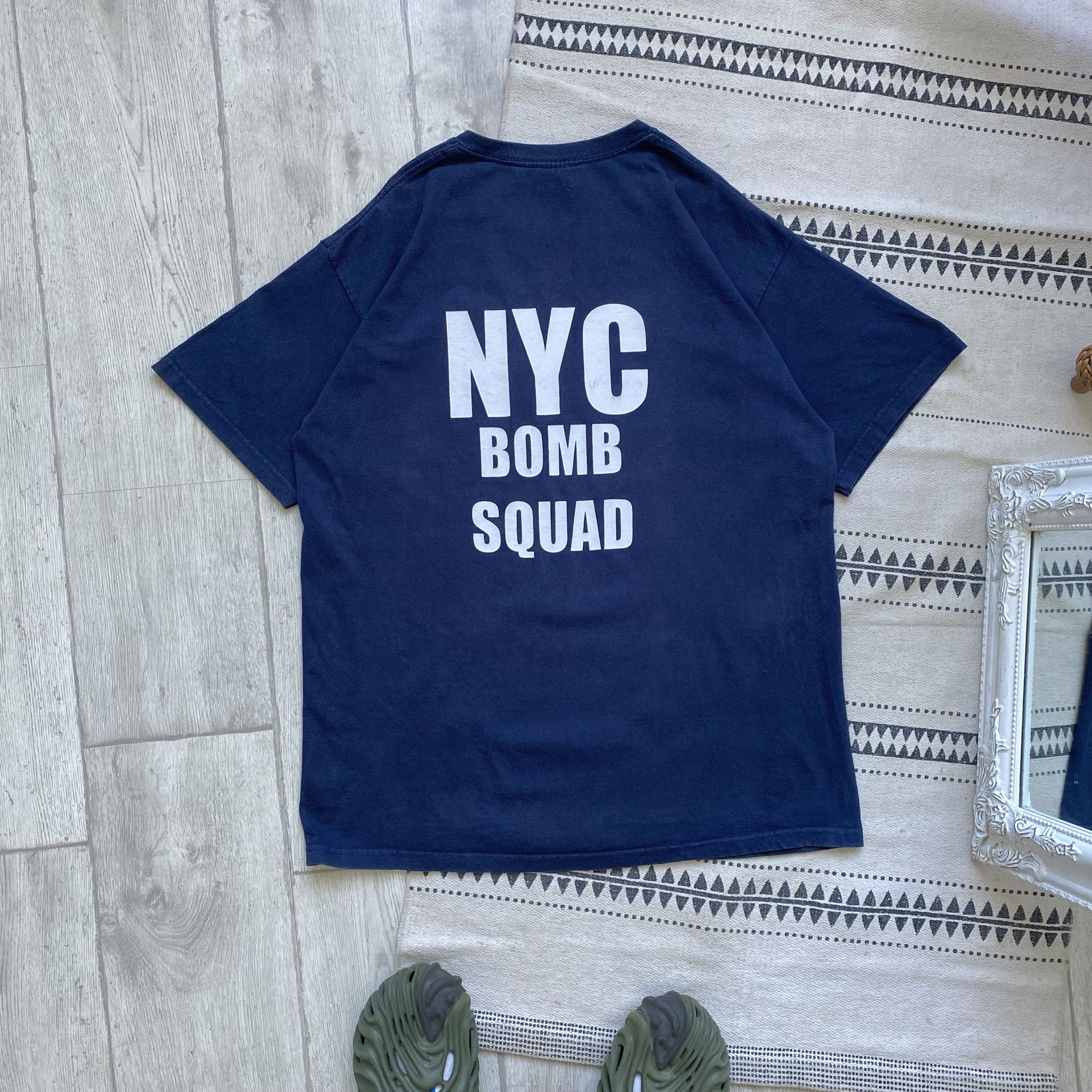 Gildan 🚔 Vintage NYPD New York police Heavy tee bomb squad Size US M / EU 48-50 / 2 - 2 Thumbnail