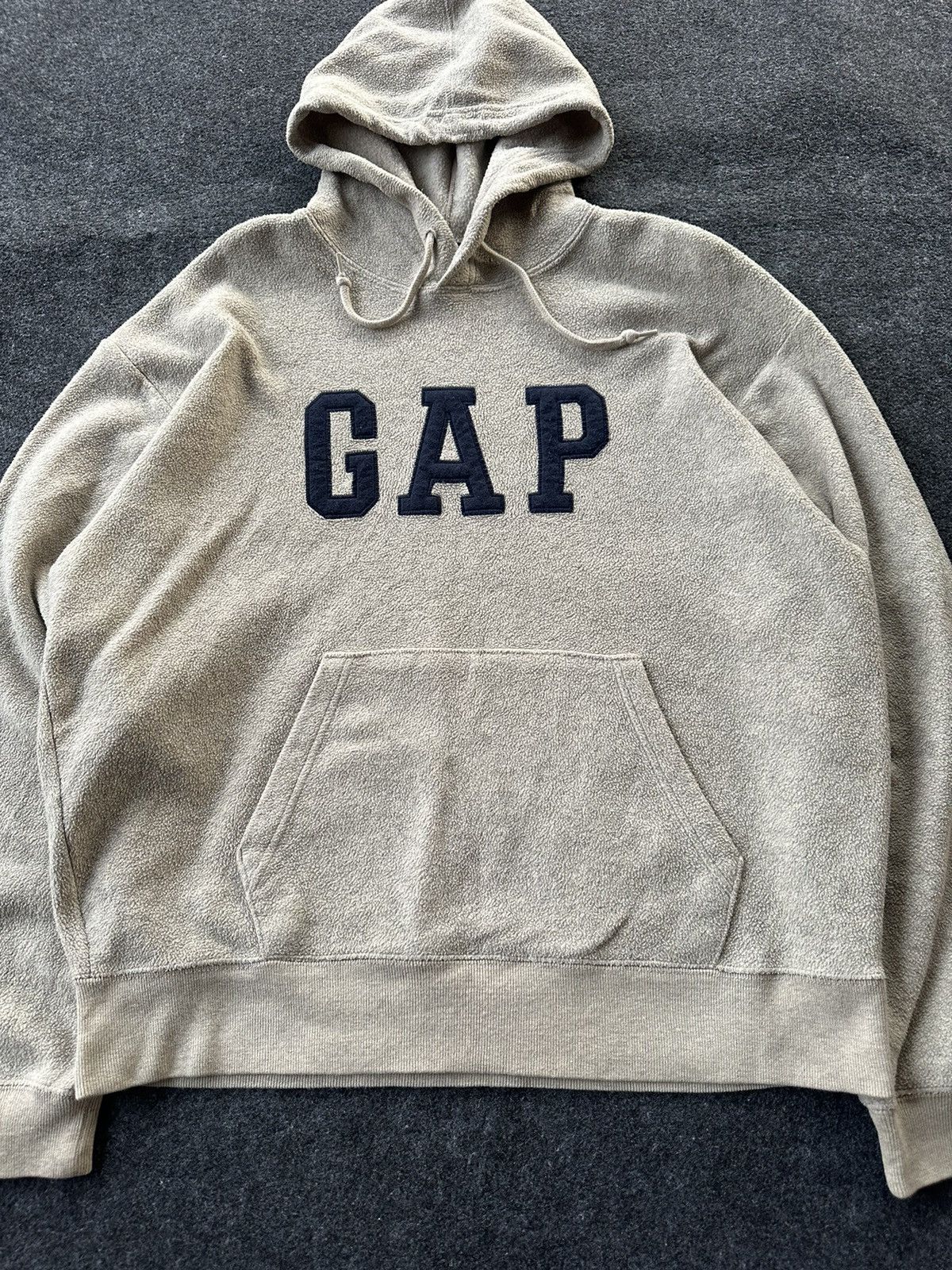 Gap × Vintage Vintage Gap Big Logo Balenciaga Yeezy Style Hoodie Z38 Size US M / EU 48-50 / 2 - 2 Thumbnail