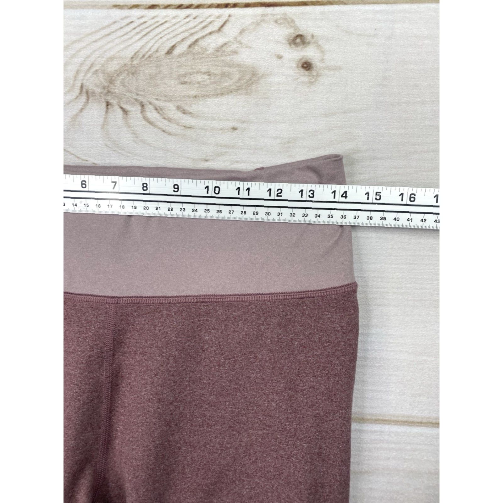 Fabletics Fabletics Leggings Womens L Purple Pink Mid Rise Cropped Zip Pocket Gym Athletic Size 36" / US 14 / IT 50 - 2 Thumbnail