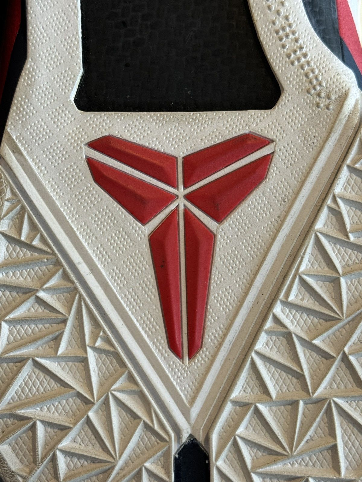 Nike Nike Kobe 7 USA Olympic Size US 13 / EU 46 - 10 Thumbnail