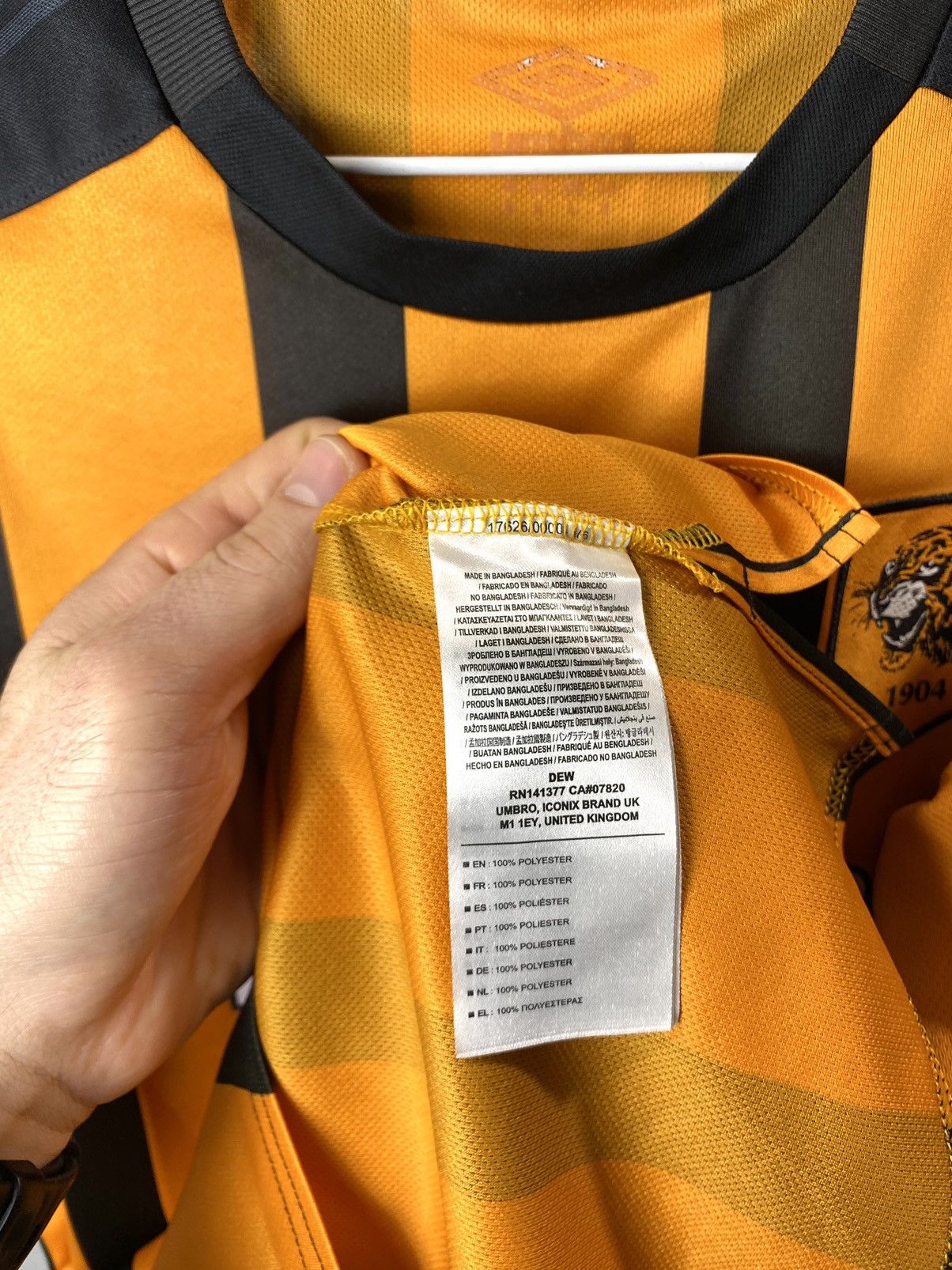 Umbro Umbro Hull City Soccer Jersey T Shirt Hype Size US M / EU 48-50 / 2 - 9 Thumbnail