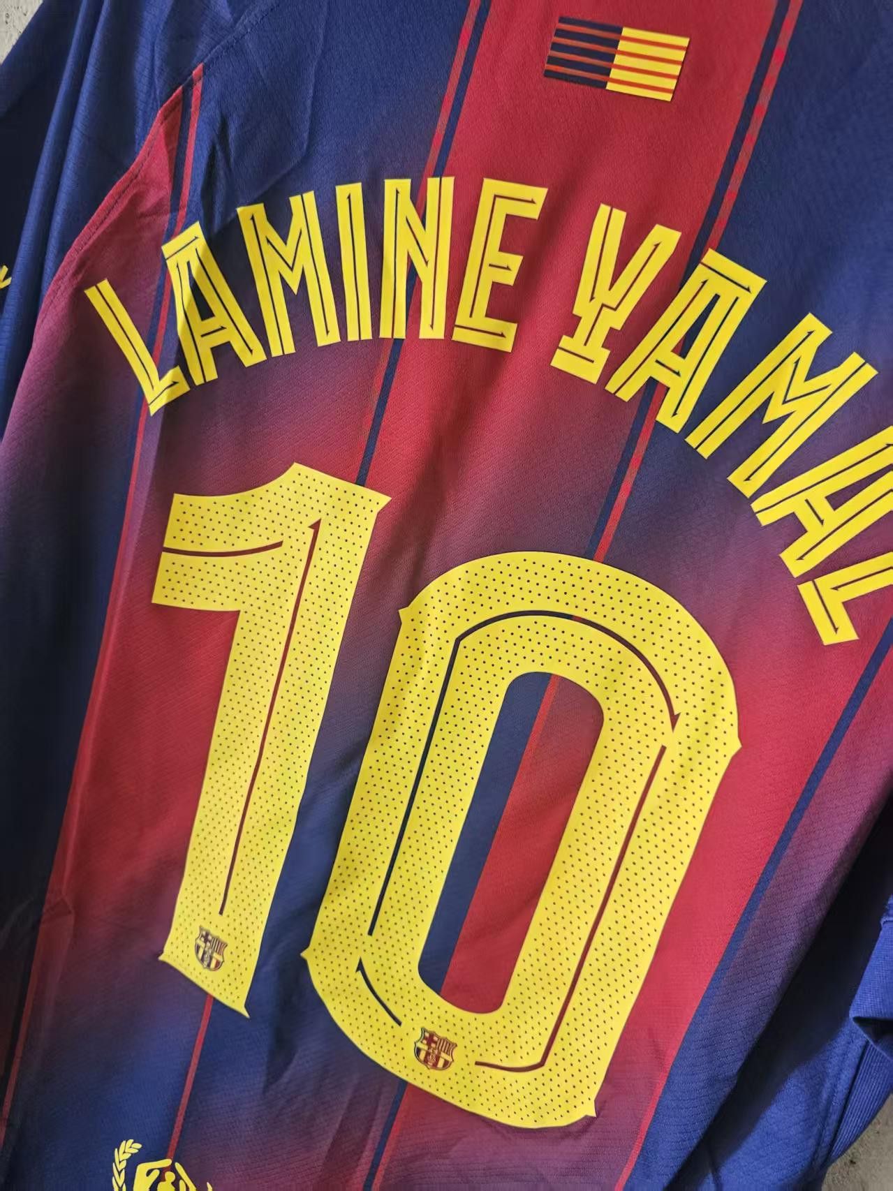 Other 10 Lamine Yamal Jersey 2025 26 FC Barcelona Size US XL / EU 56 / 4 - 4 Thumbnail