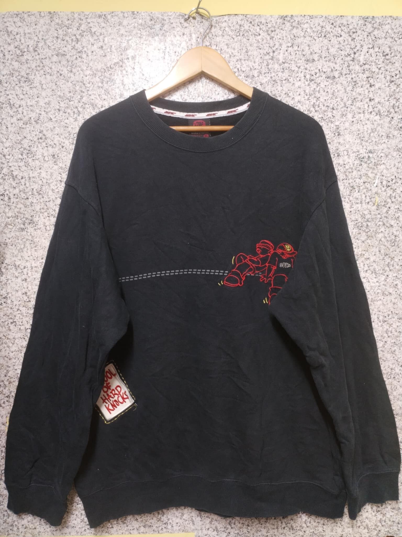 Rap Tees × Vintage Vintage School Of Hard Knocks very rare Size US XL / EU 56 / 4 - 1 Thumbnail