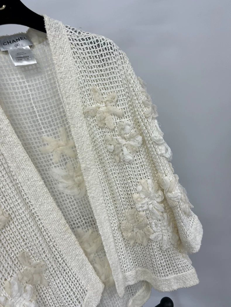 Chanel Chanel White silk camellia cardigan jacket Size XXS / US 00 / IT 34 - 4 Thumbnail