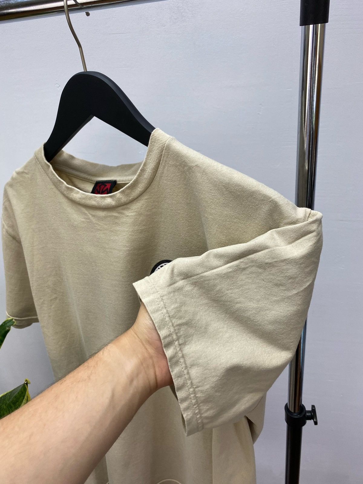Alien Workshop × Independent Truck Co. × Vintage Vintage Independent Truck Company Logo Tee Size US L / EU 52-54 / 3 - 15 Thumbnail