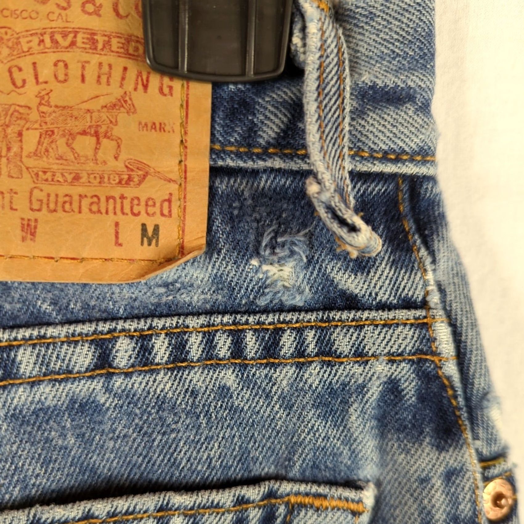 Levi's VINTAGE Levi's 550 Jeans Womens Regular 8 High Rise Mom Jeans 100% Cotton Blue Distressed 30 Inseam Size 30" / US 8 / IT 44 - 5 Thumbnail