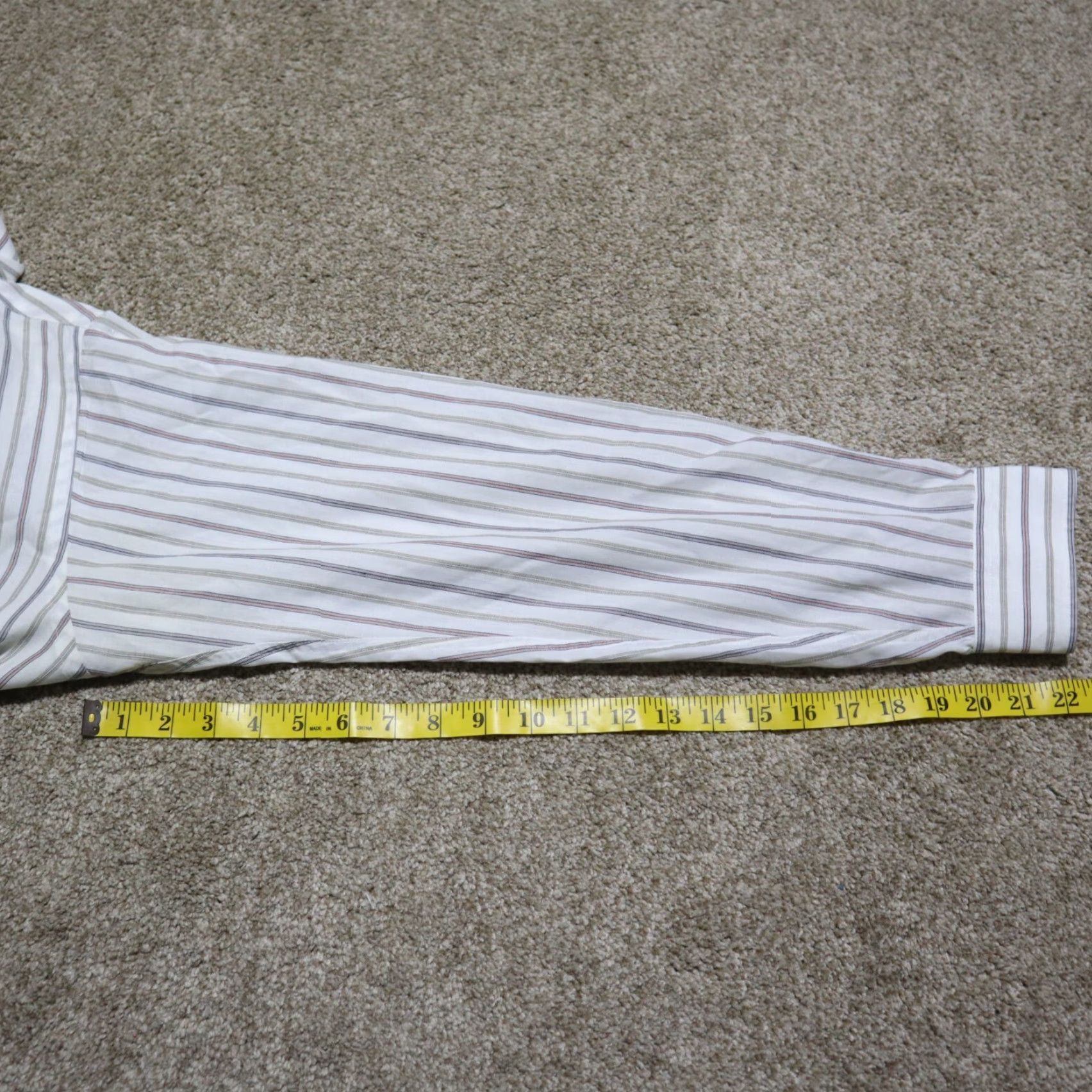 Arrow Arrow Shirt Men 16 White Striped Button-Down Button-Up Casual Chambray Cotton Blend 1960s American Mens Size US L / EU 52-54 / 3 - 7 Thumbnail