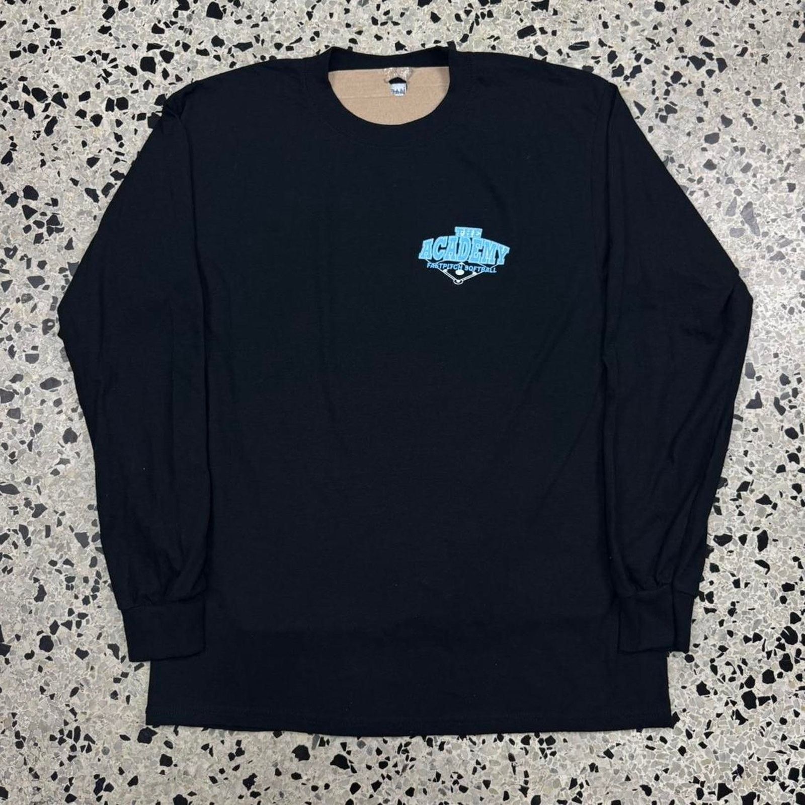 Gildan × Vintage VINTAGE Y2K ACADEMY SOFTBALL THERE'S NOTHING SOFT L/S TEE: Size US L / EU 52-54 / 3 - 4 Thumbnail