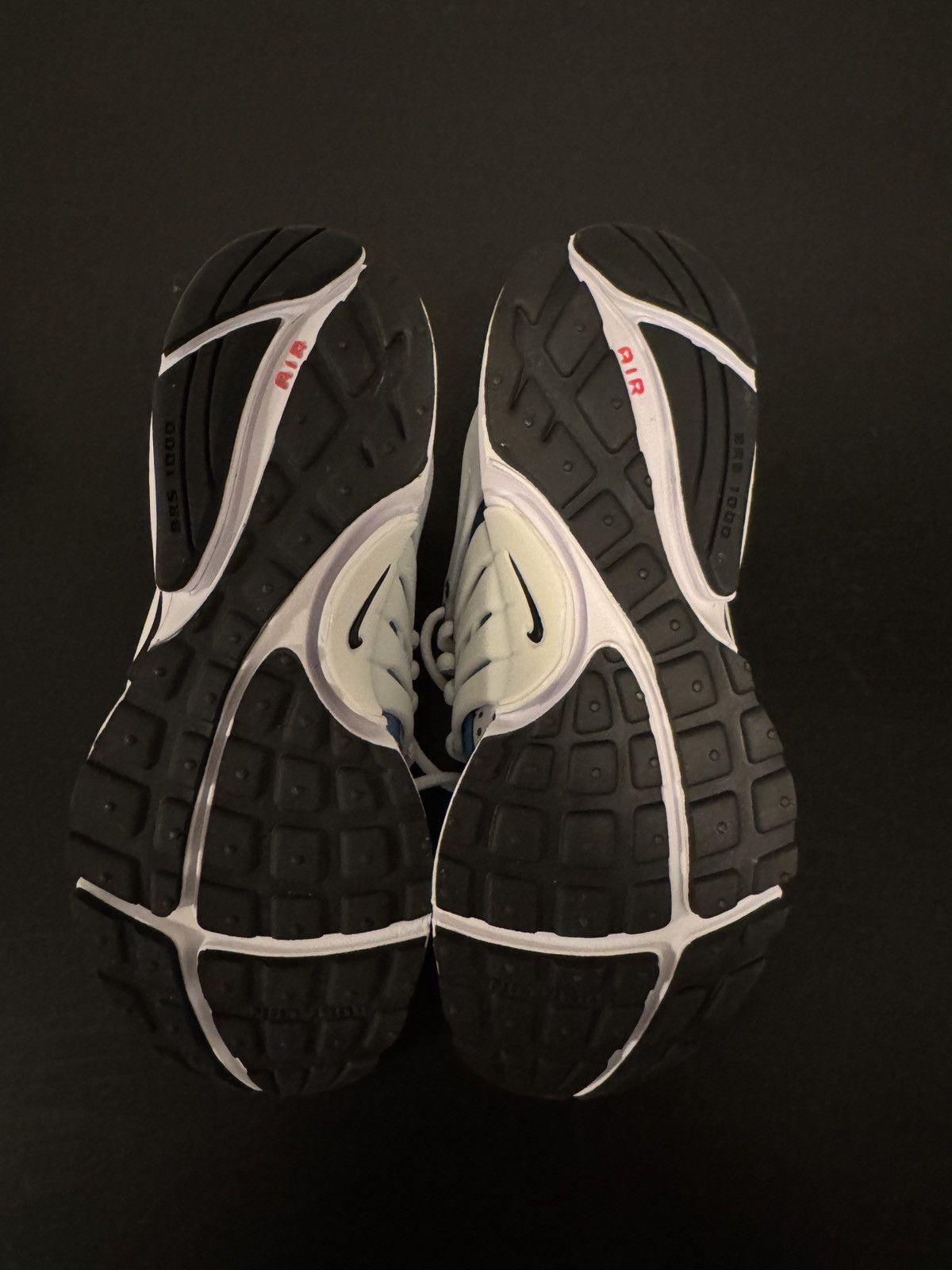 Nike NIKE AIR PRESTO HELLO KITTY Size US 5 / EU 37 - 5 Thumbnail